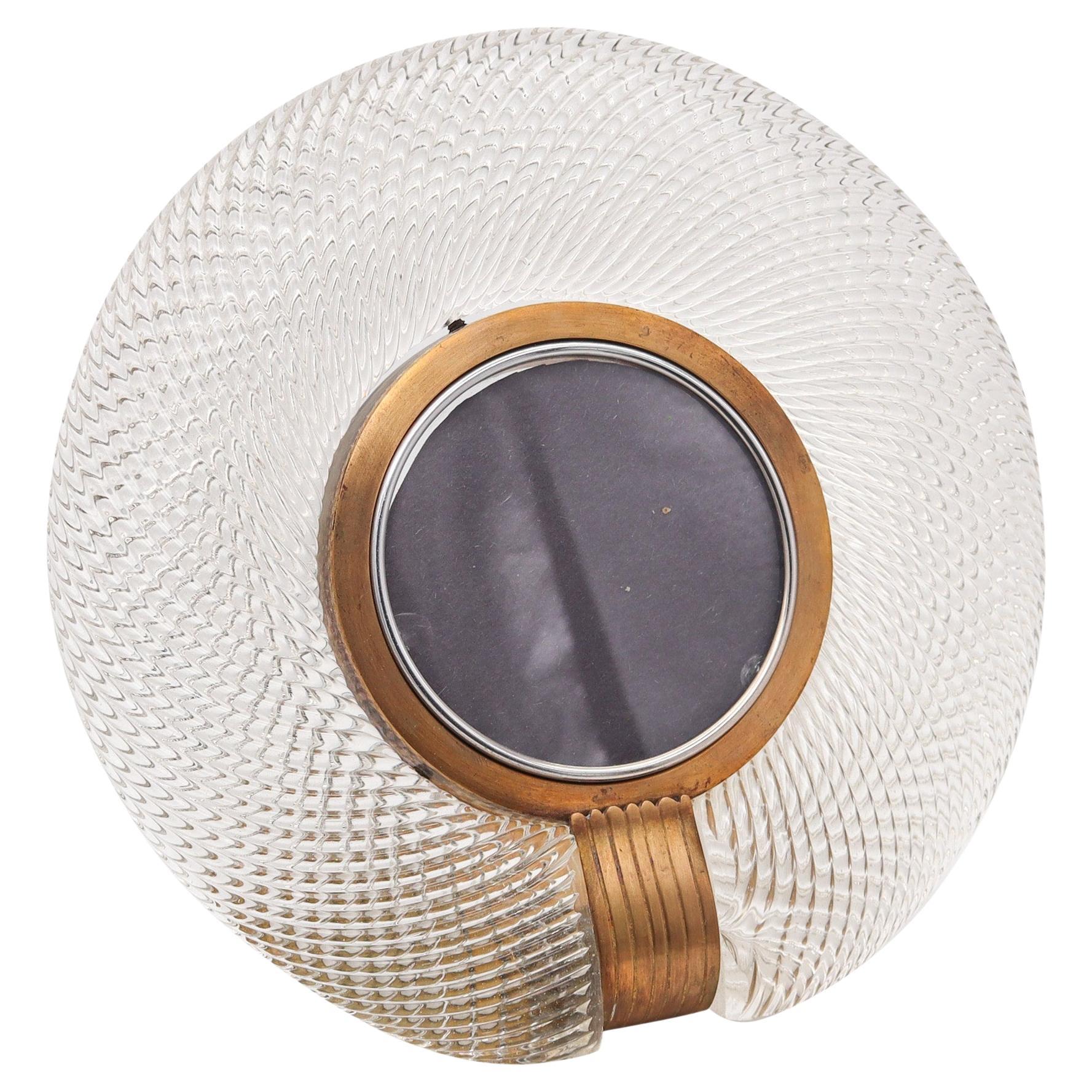 BAROVIER & TOSO 1935 Art Deco Round Torchon Picture Frame In Art-Glass & Bronze For Sale