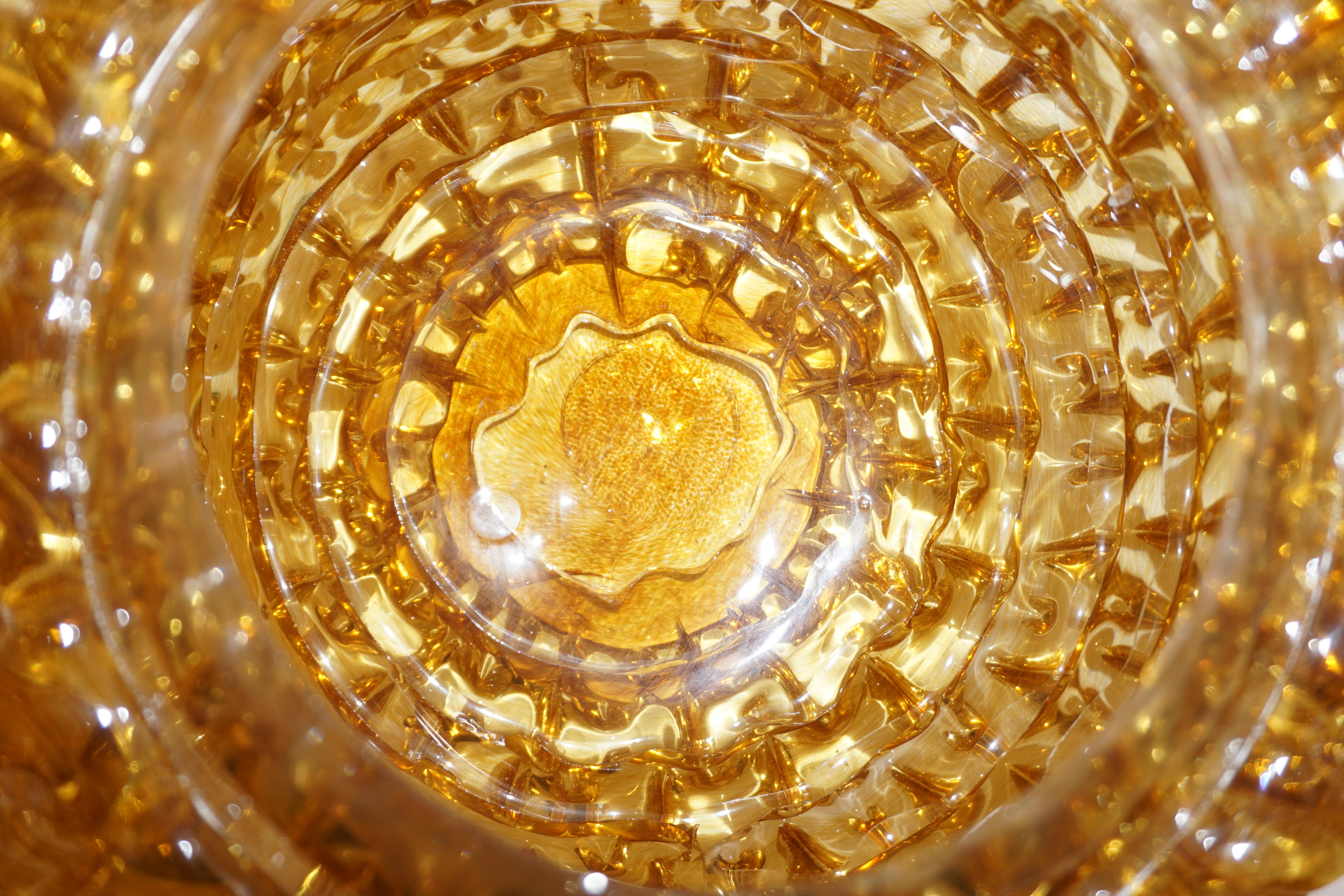 Mid-20th Century Barovier Toso 1950s Italian Vintage Amber Gold Rostrato Murano Glass Bowl
