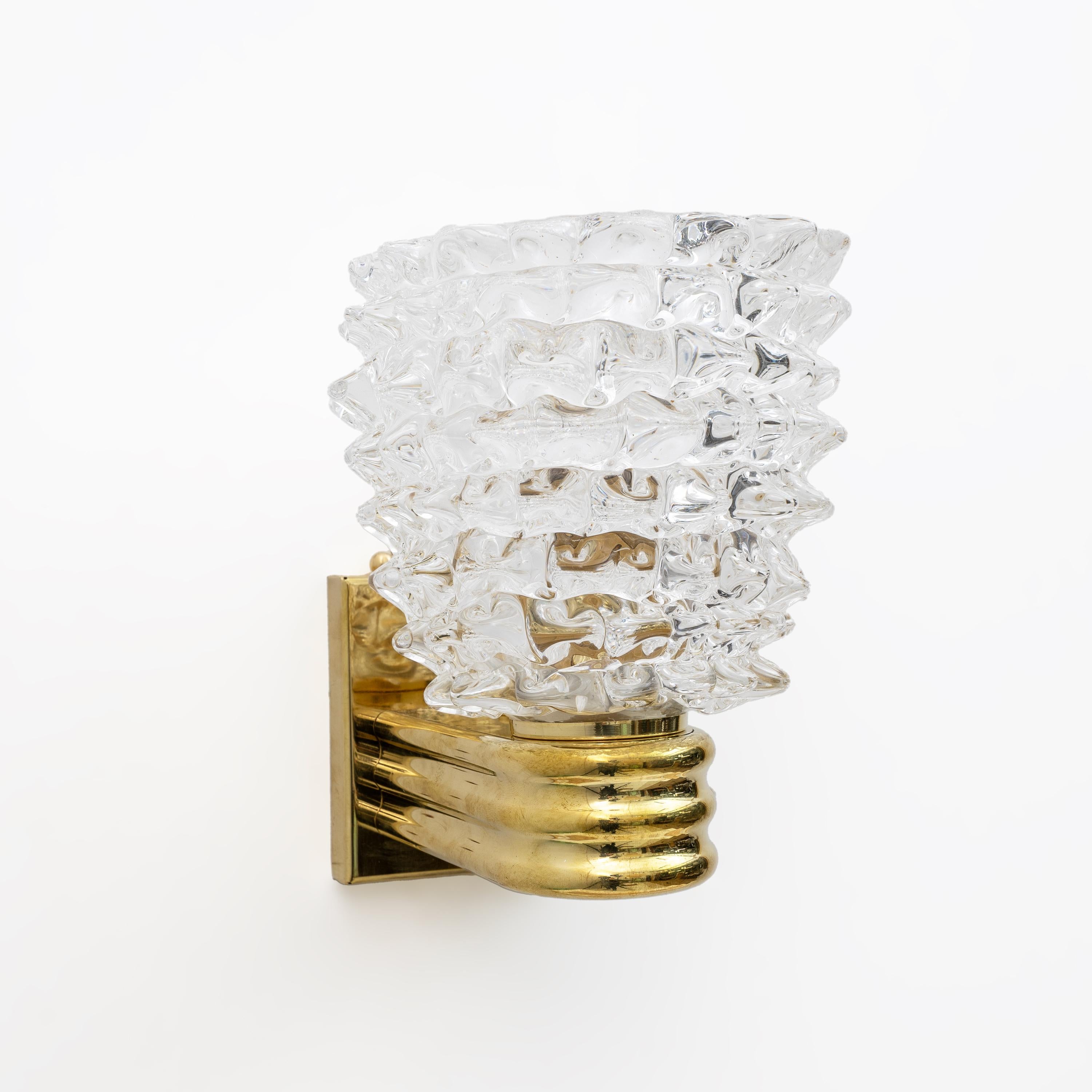Italian Barovier & Toso Art Dèco Style Brass and Rostrato Murano Glass Big Sconces, Pair For Sale