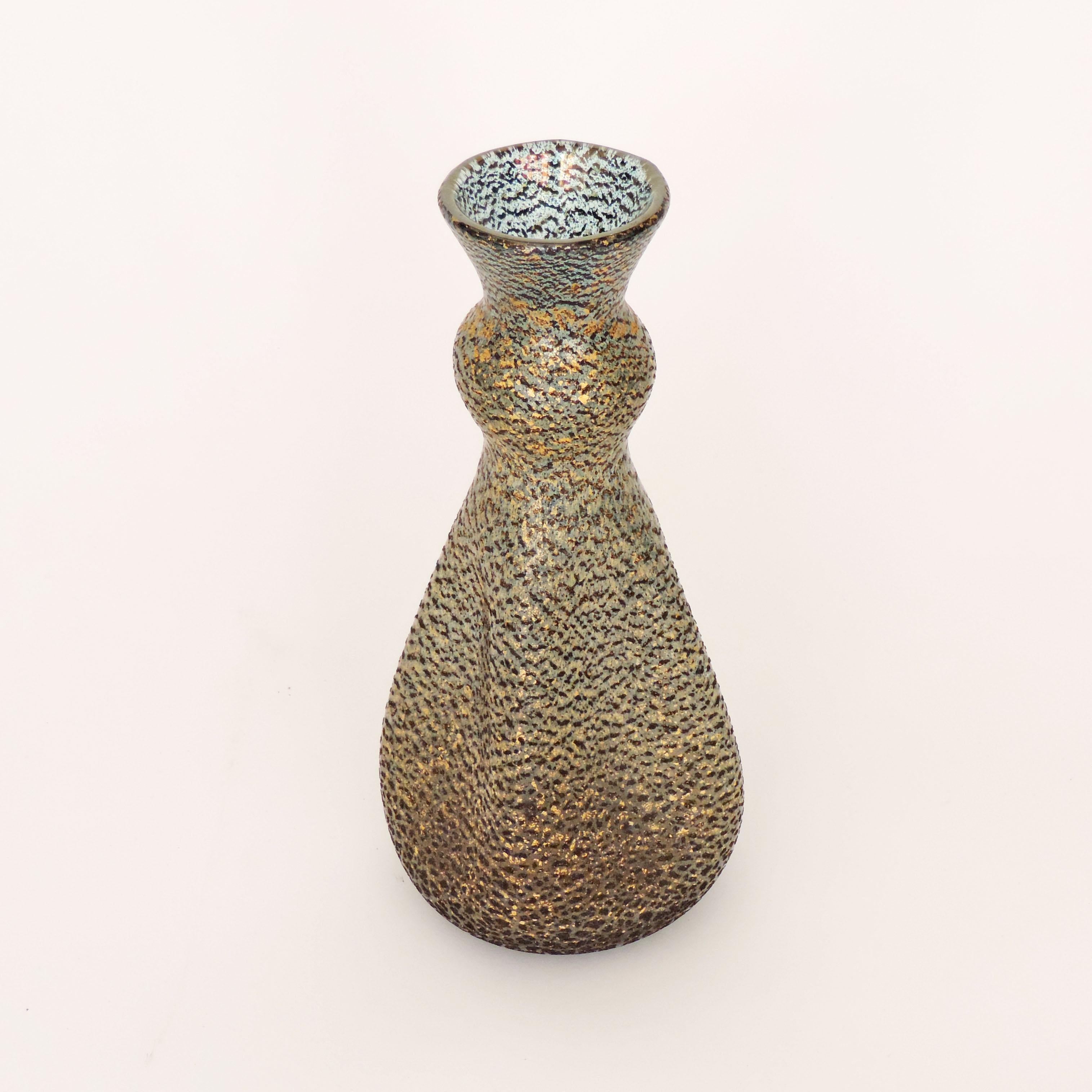 Barovier & Toso Barbarico Murano glass vase, Italy, 1950s.