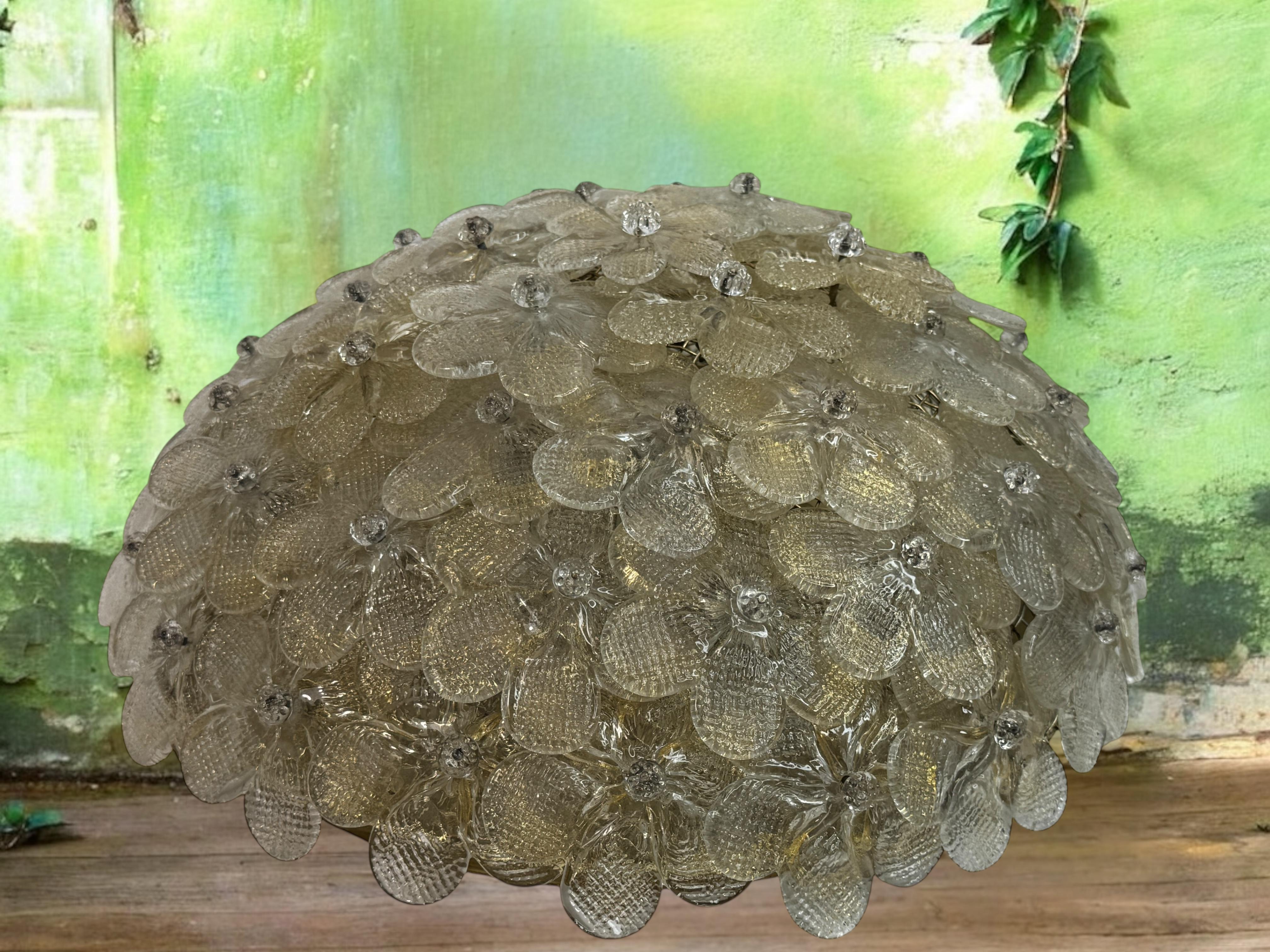 Barovier Toso Flush Mount Murano Glass Gold and Clear Color Flowers, 1960s For Sale 6
