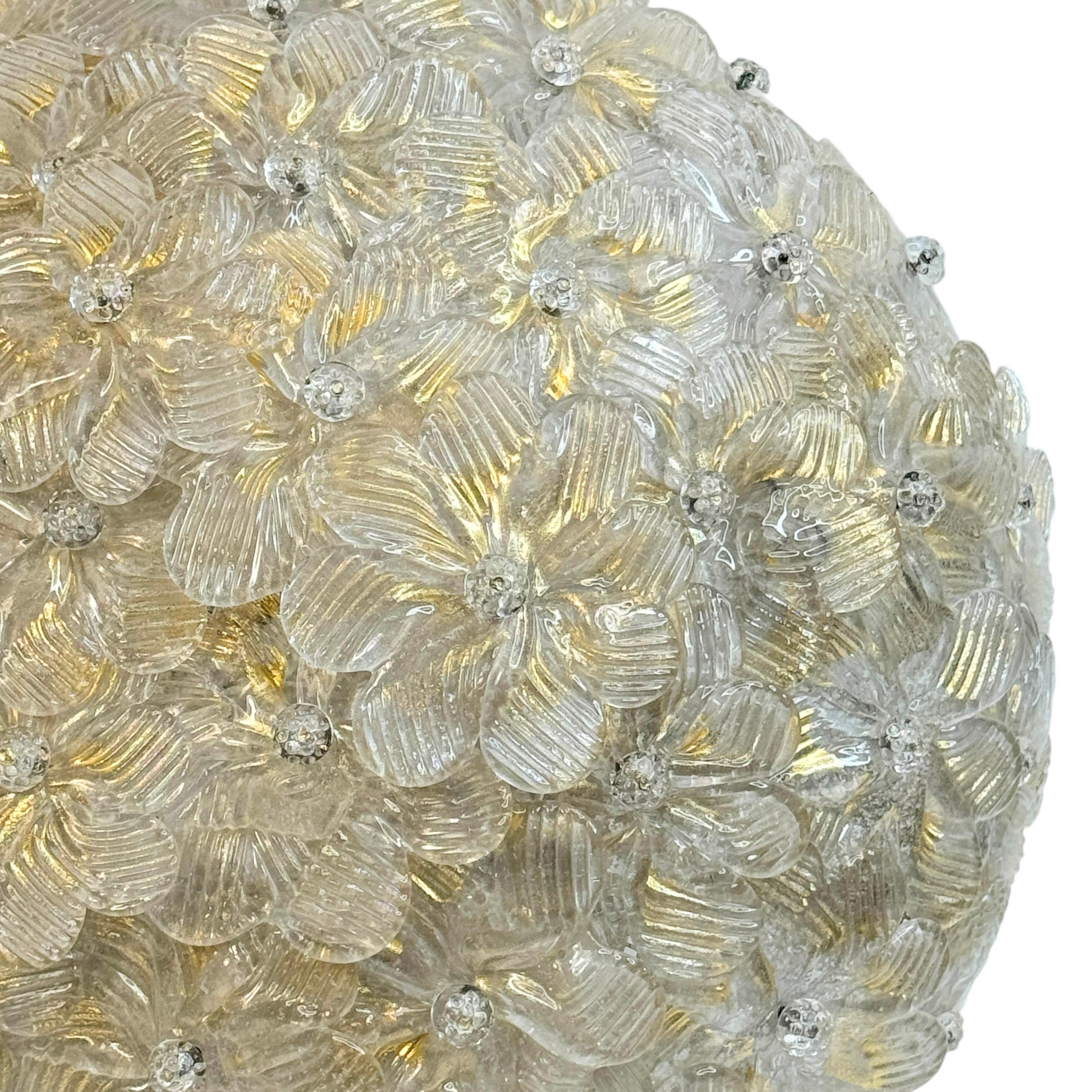 Italian Barovier Toso Flush Mount Murano Glass Gold and Ice Flowers Basket, 1950s