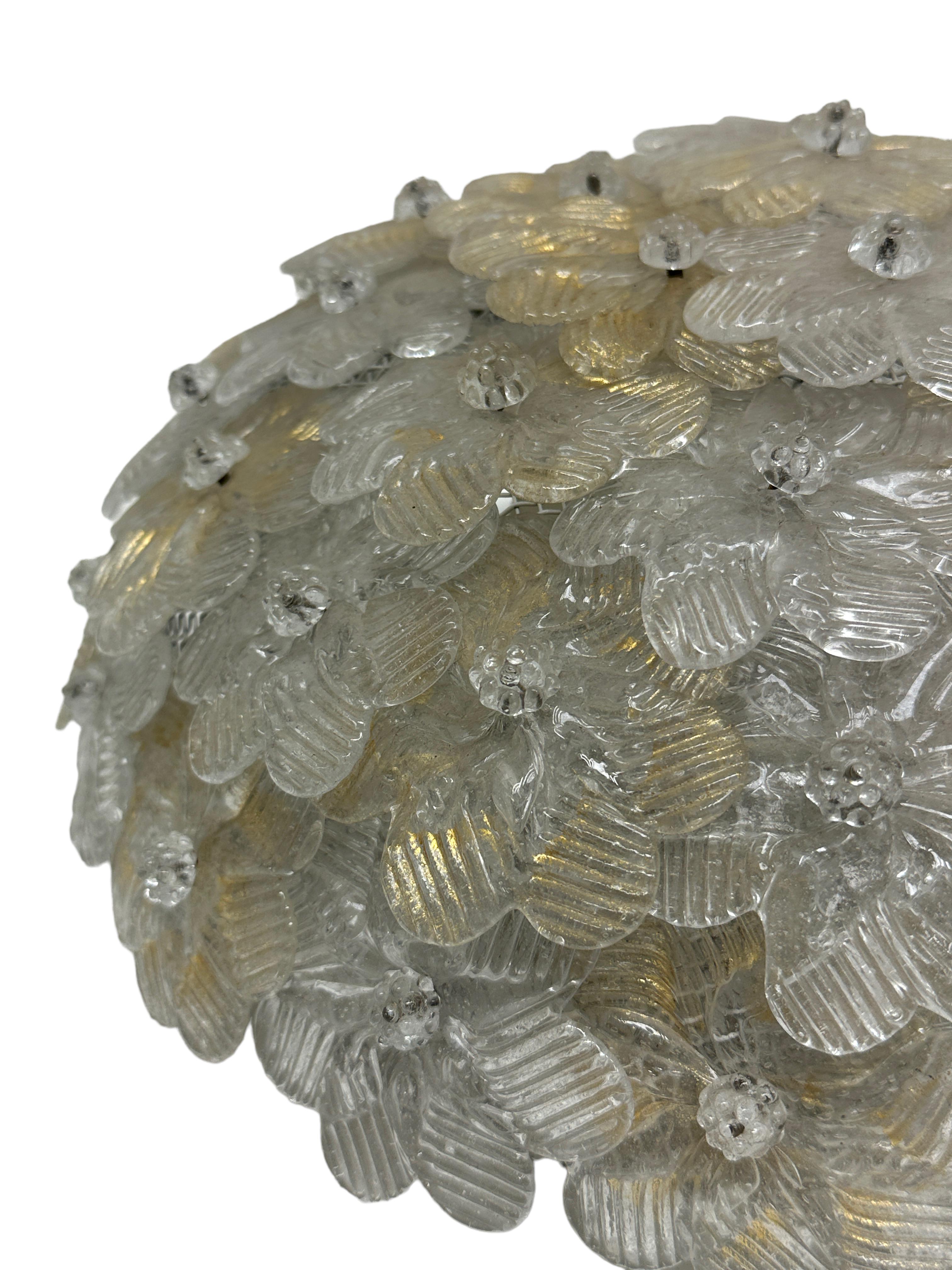 Barovier Toso Flush Mount Murano Glass Gold and Ice Flowers Basket, 1950s In Good Condition For Sale In Nuernberg, DE