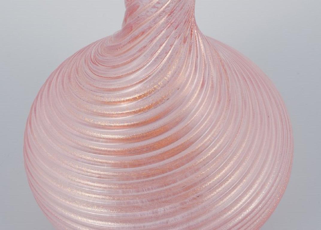 Mid-20th Century Barovier and Toso for Murano, Vase in Art Glass in Pink and Gold Decoration