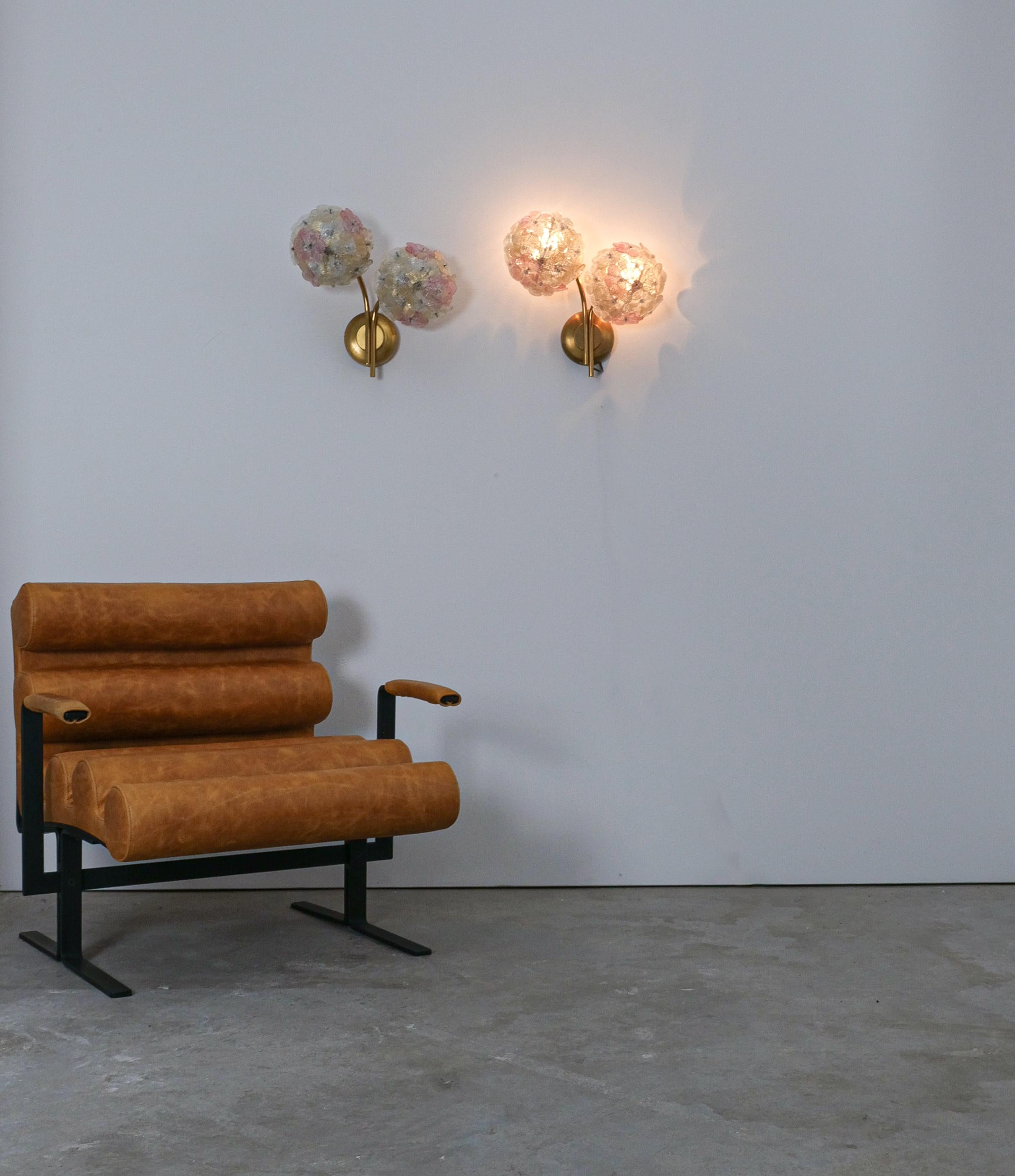 Mid-Century Modern Barovier & Toso Glass Flower Wall Lights Sconces, Italy Mid Century For Sale
