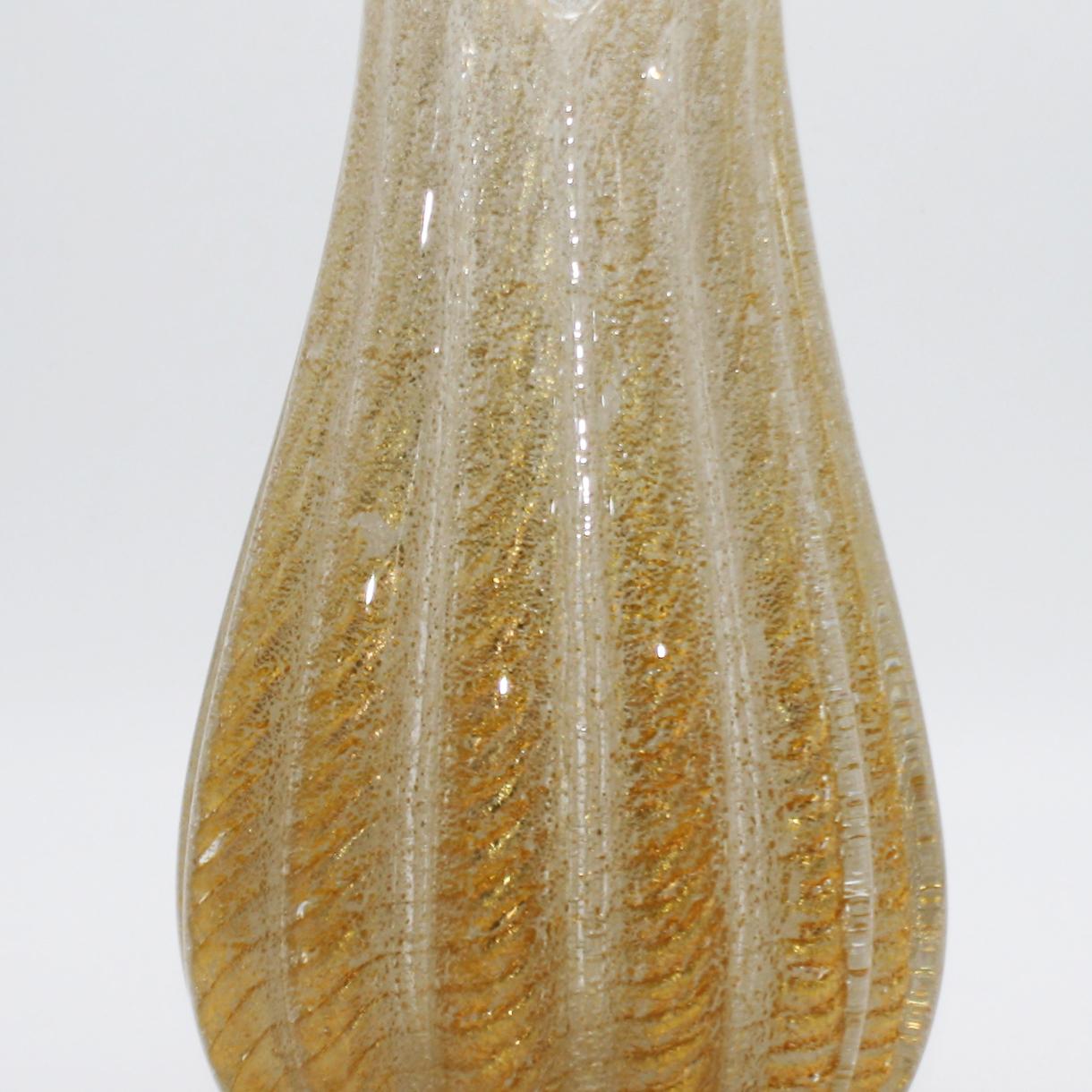 Mid-20th Century Barovier & Toso Gold Inlaid Vase with Bubble Inclusions, circa 1950