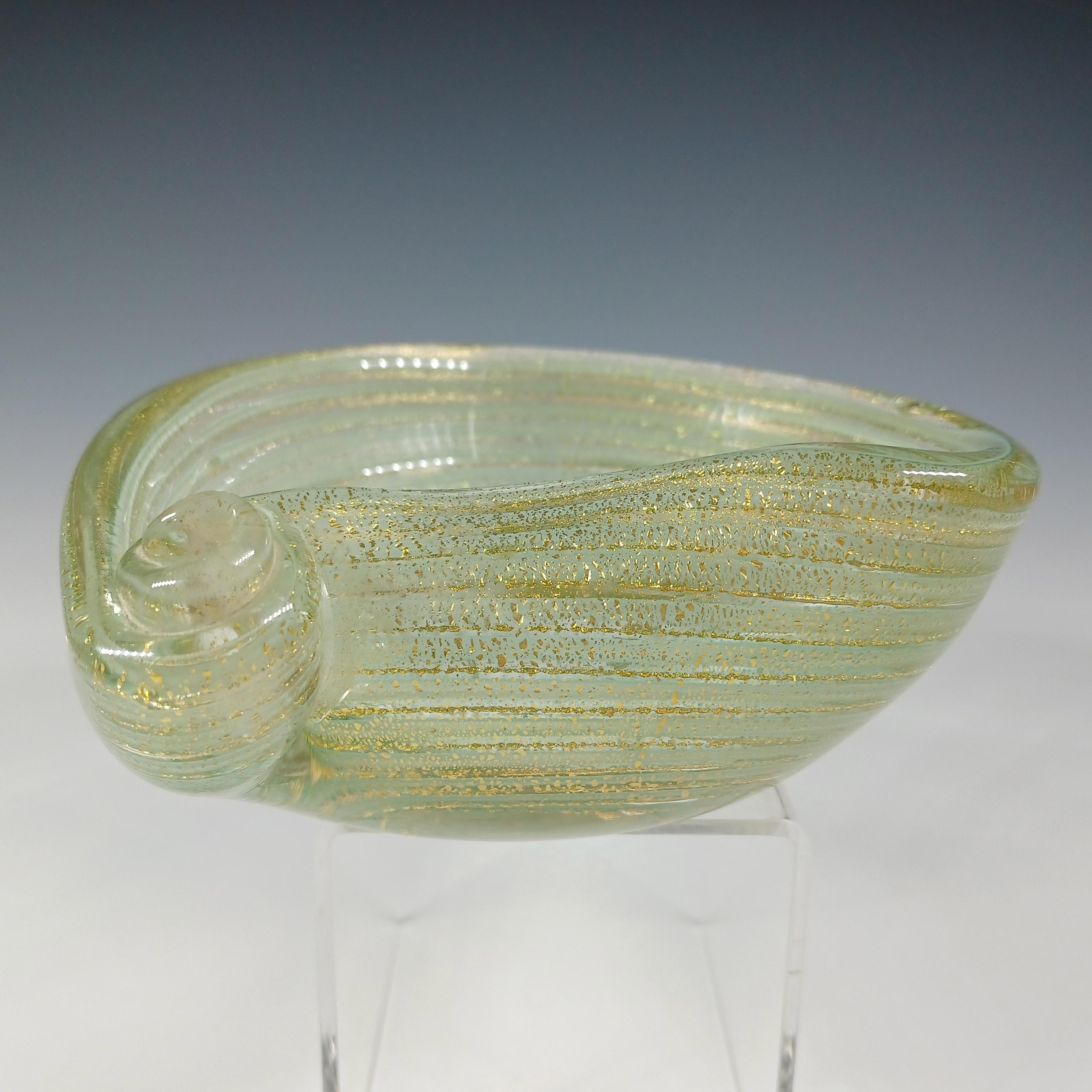 Barovier & Toso 'Graffito' Style Murano Gold Leaf Green Glass Bowl In Good Condition For Sale In Bolton, GB