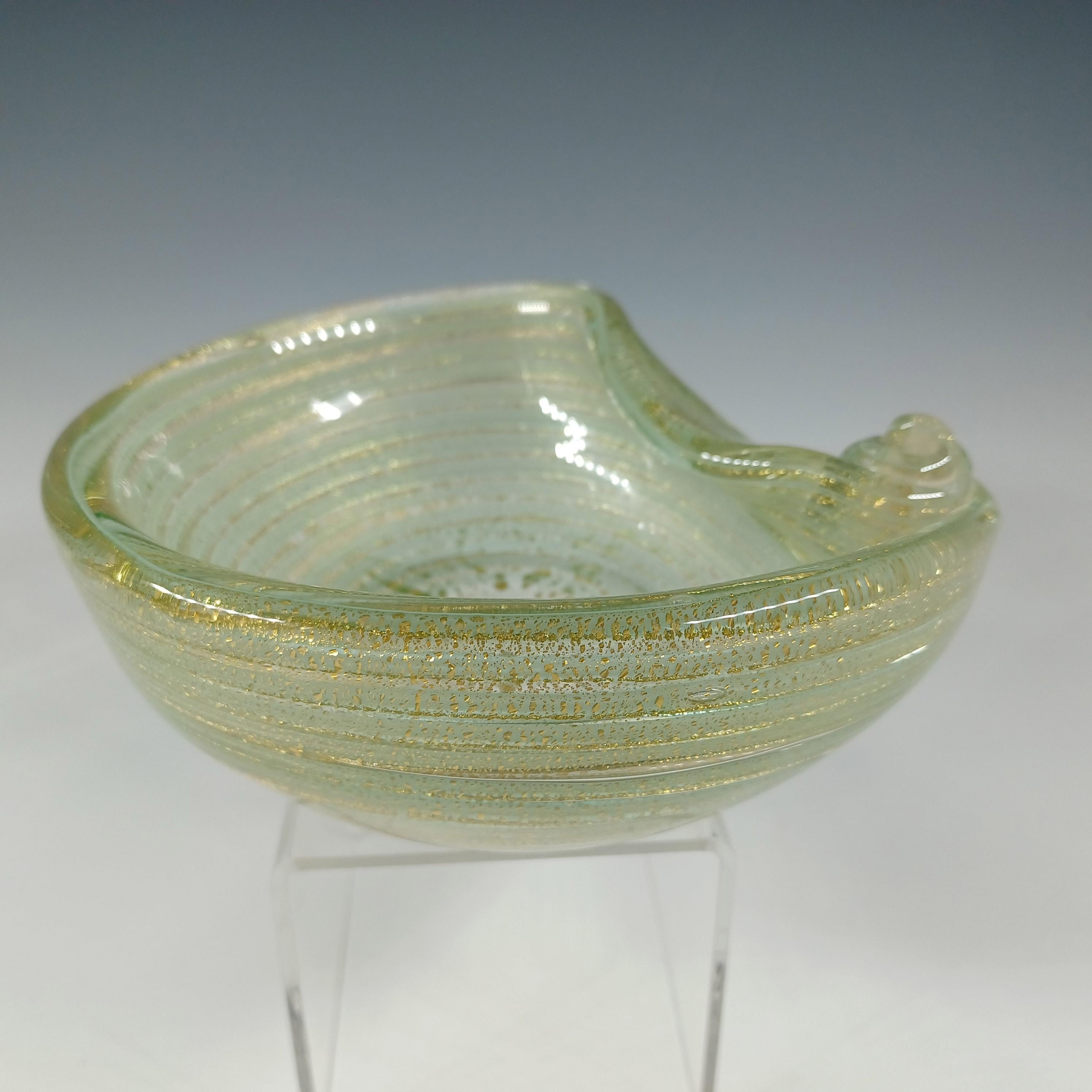 Barovier & Toso 'Graffito' Style Murano Gold Leaf Green Glass Bowl For Sale 2