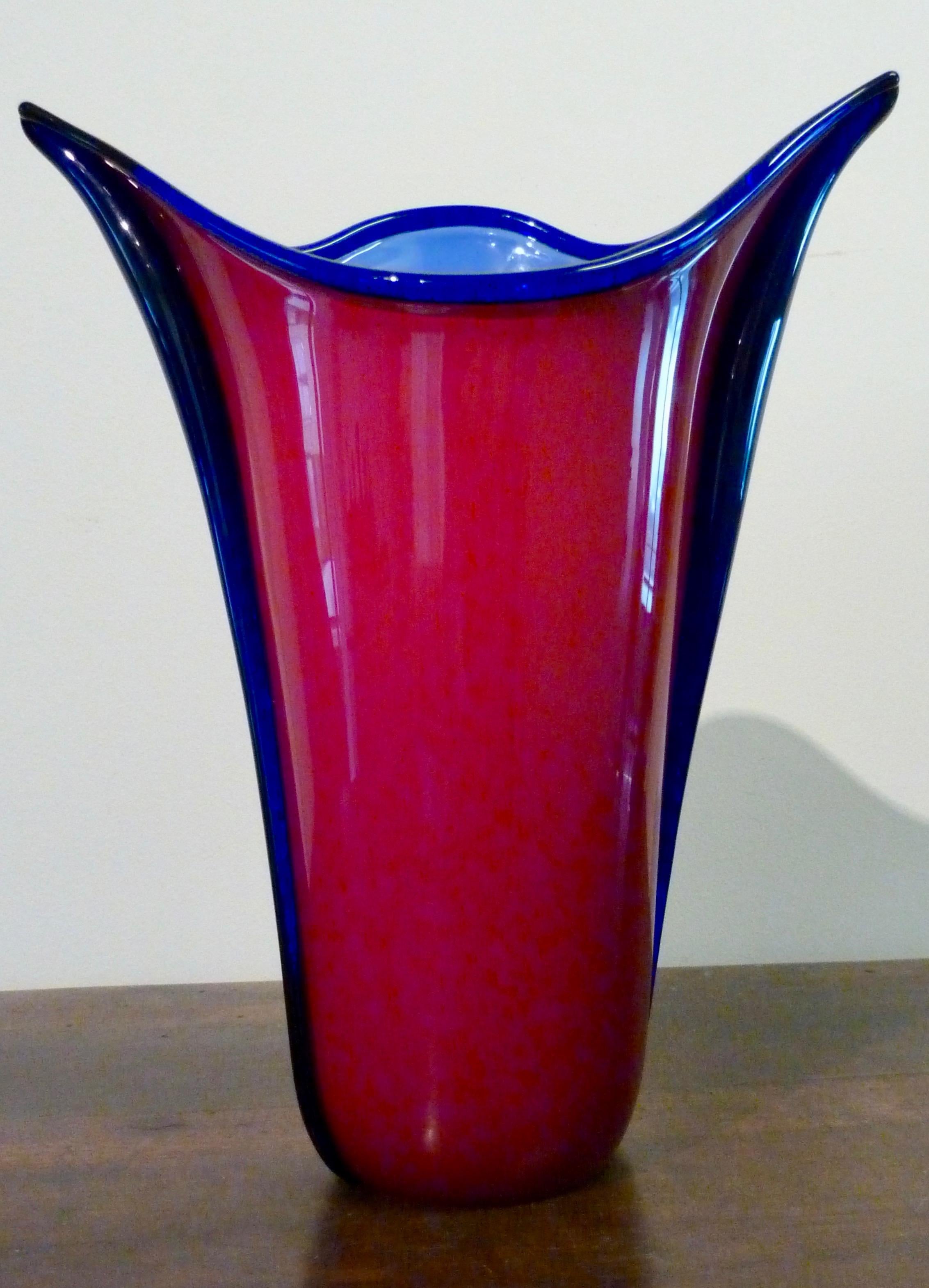 Mid-Century Modern Barovier & Toso Important Large Murano Glass Vase by Toni Zuccheri, Dated 1983