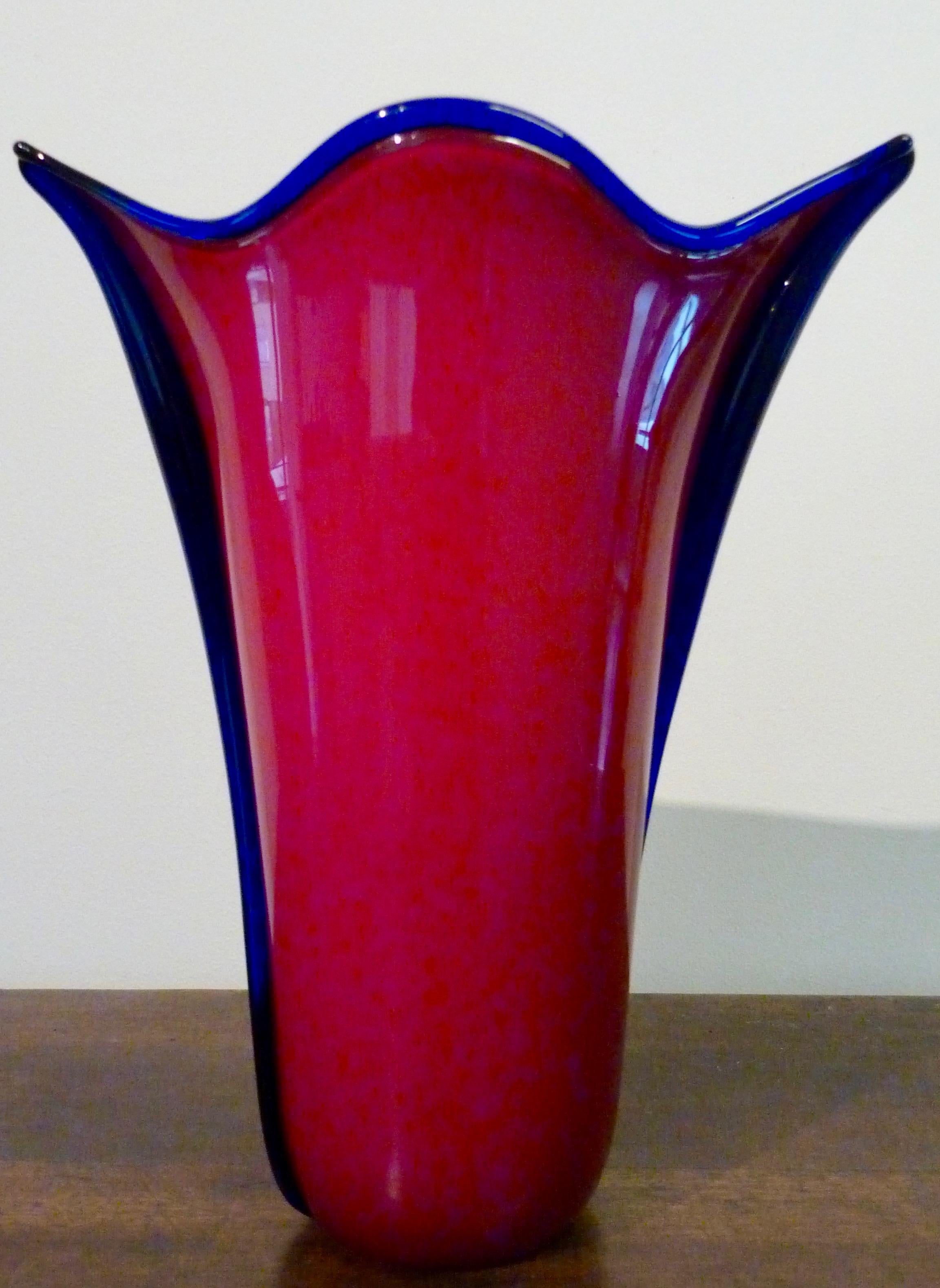 Late 20th Century Barovier & Toso Important Large Murano Glass Vase by Toni Zuccheri, Dated 1983
