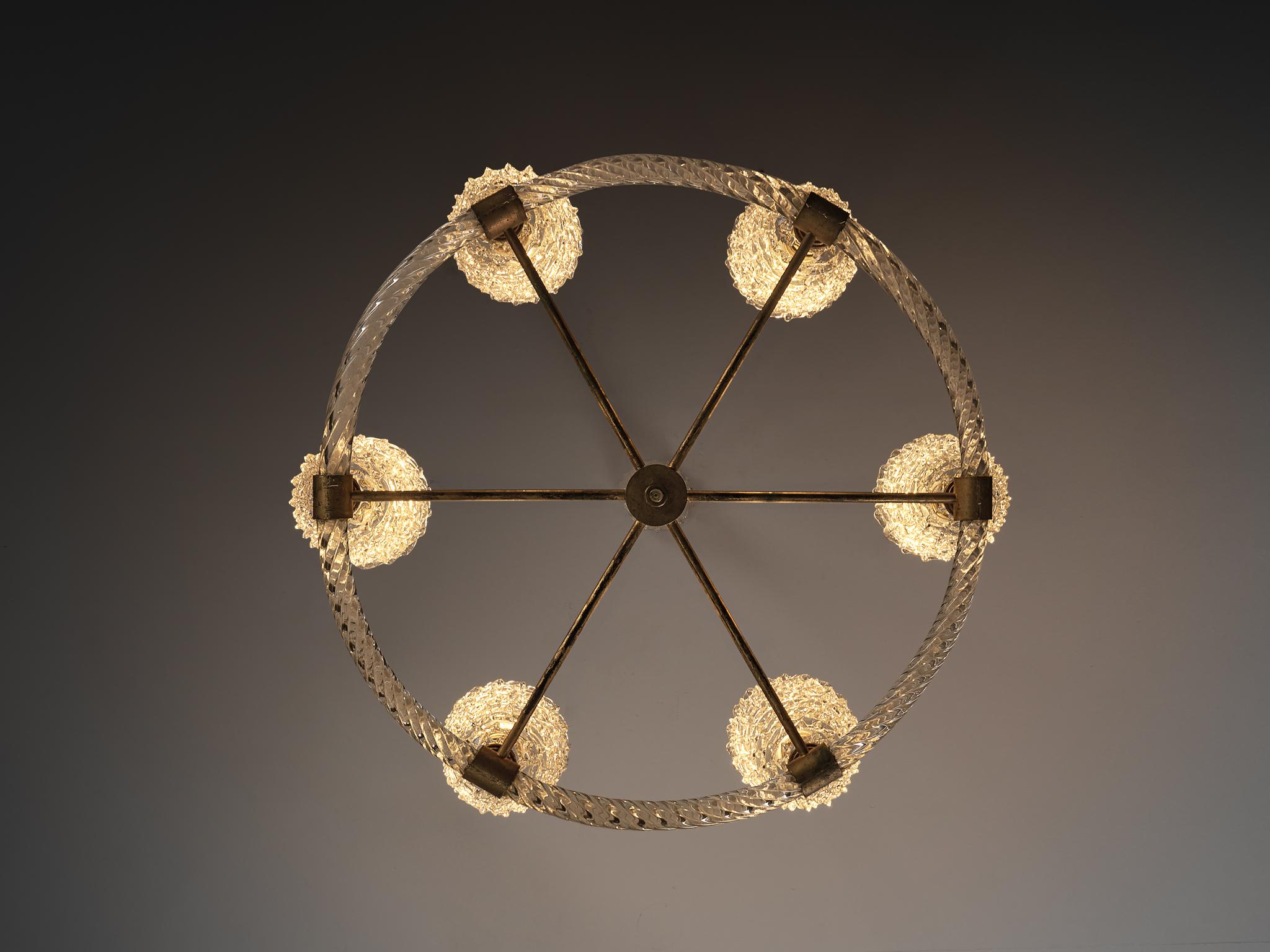 Metà XX secolo Lampadario italiano Barovier&Toso in cristallo e ottone in vendita