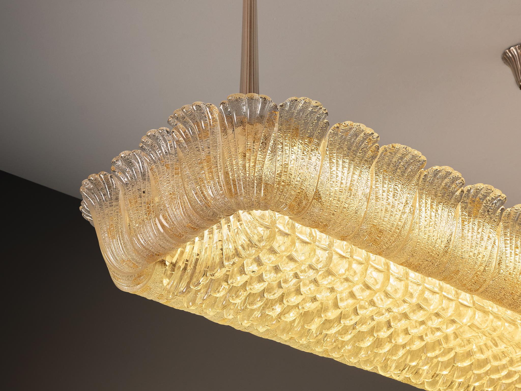 Mid-20th Century Barovier & Toso Italian Large Chandelier in Crystal Glass and Gold Leaf 152cm For Sale