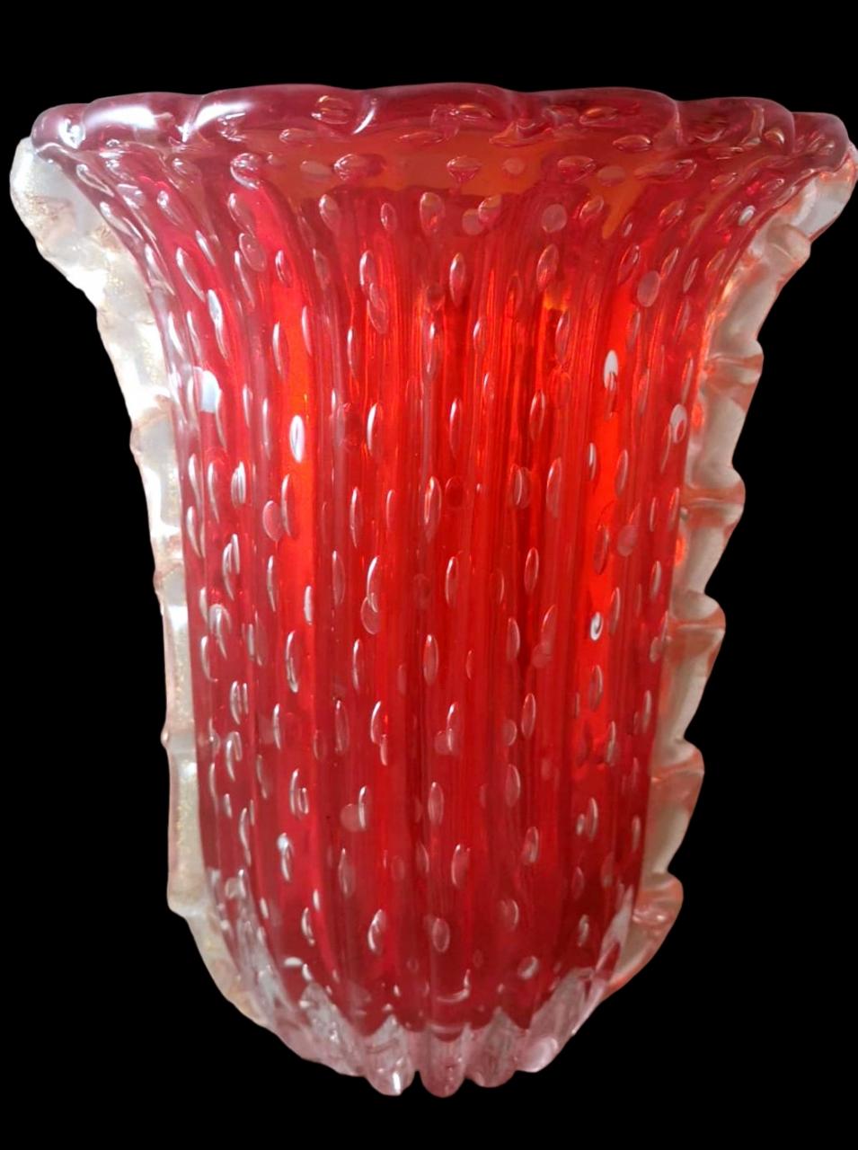 Mid-Century Modern Barovier & Toso Italian Red Murano Glass Vase With Gold Decorations For Sale
