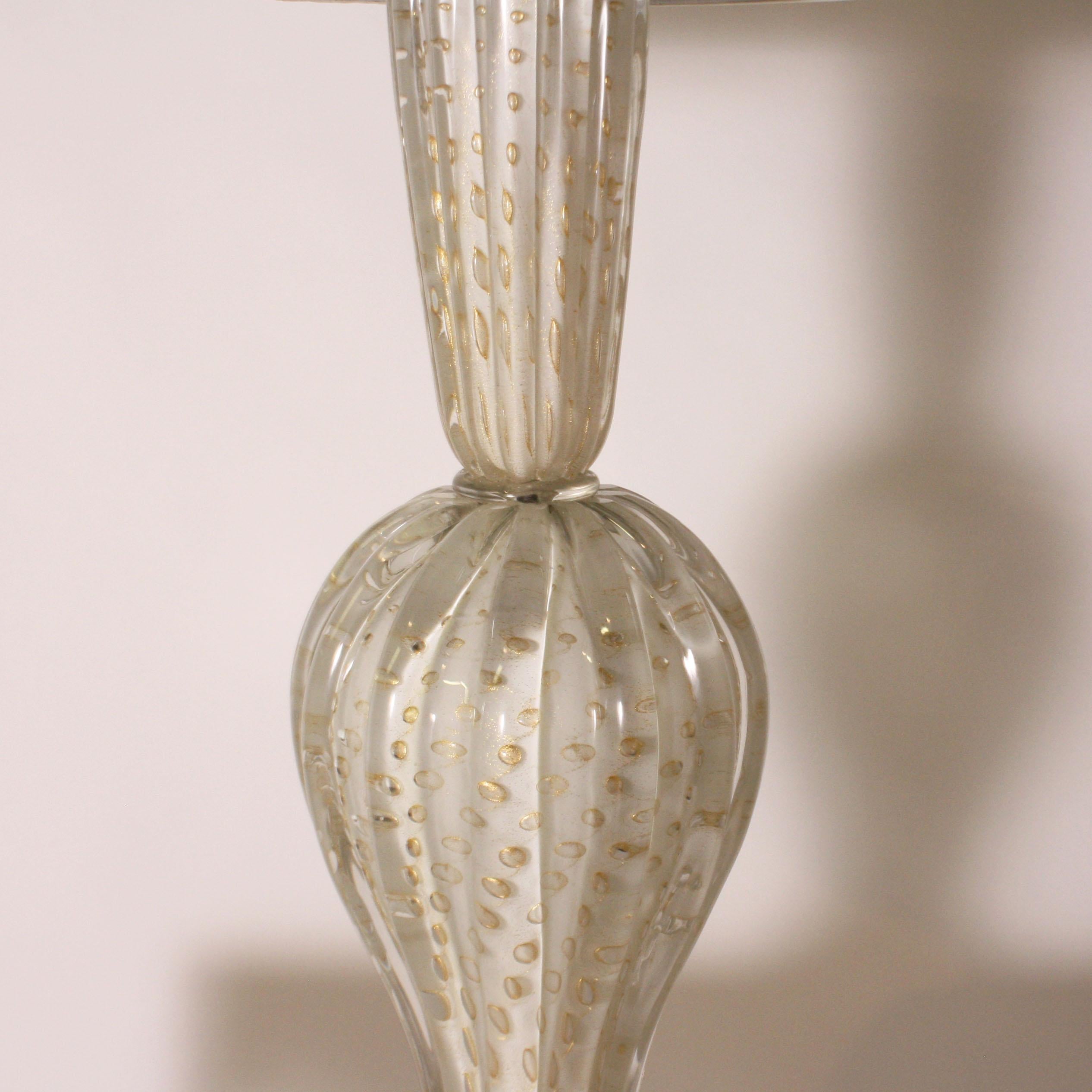 Mid-20th Century Barovier & Toso Ivory Lamp with Gold Inclusions, circa 1950
