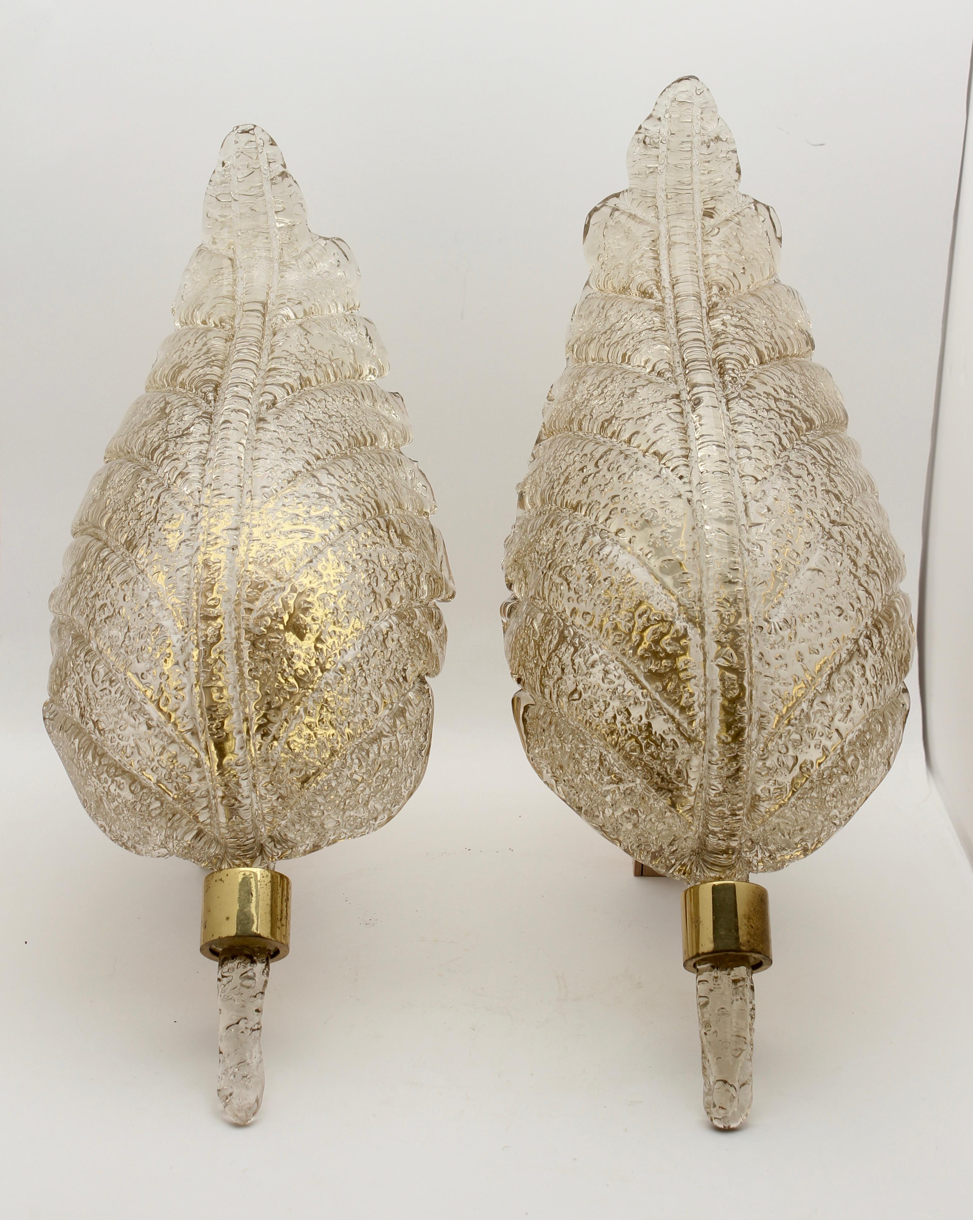Hand-Crafted Barovier & Toso Large Murano Art Glass Leaf Sconces 'Wall-Lights', circa 1970s
