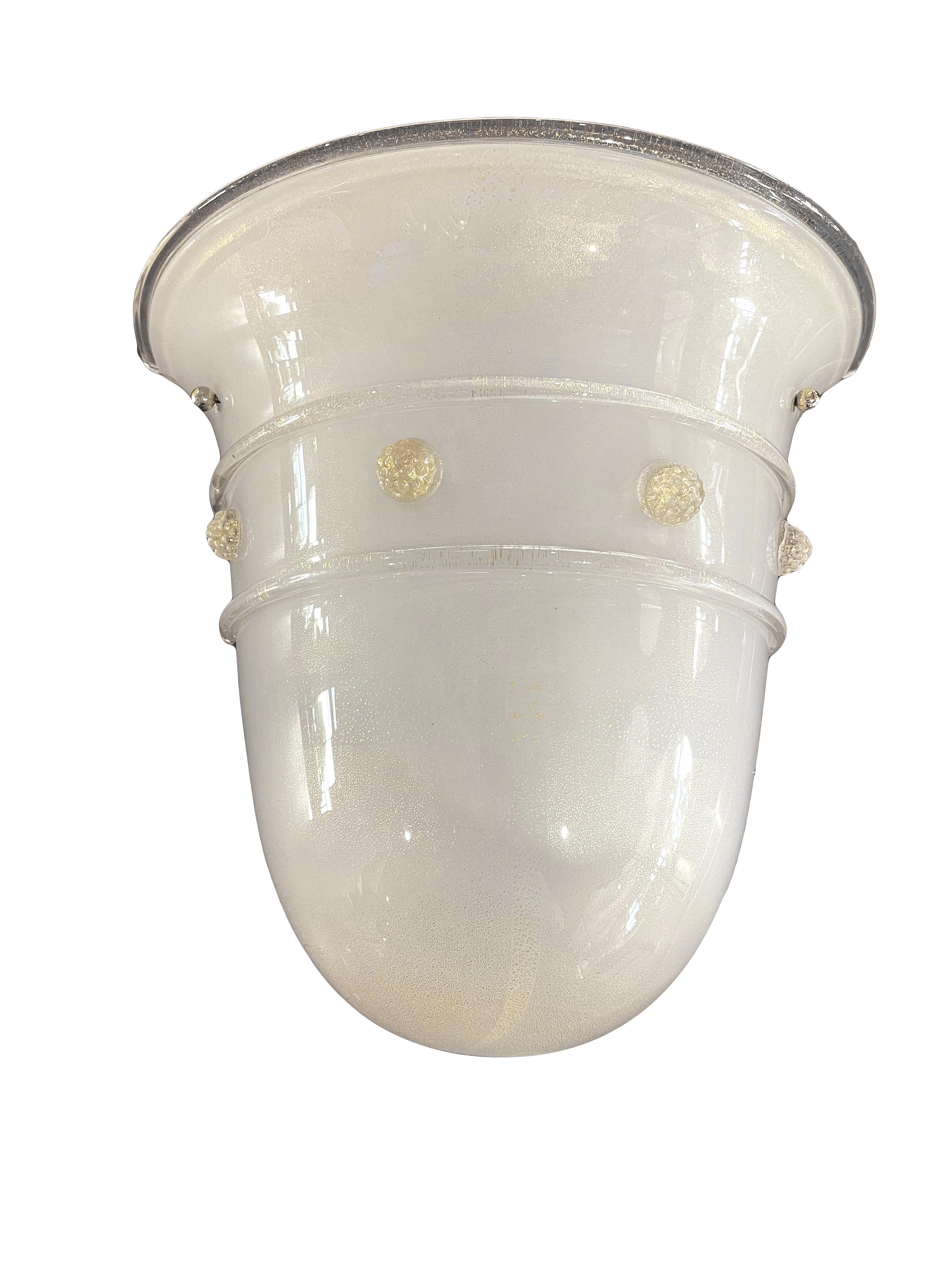 Late 20th Century Barovier & Toso, Large One-light Sconce, Murano, 1980s For Sale