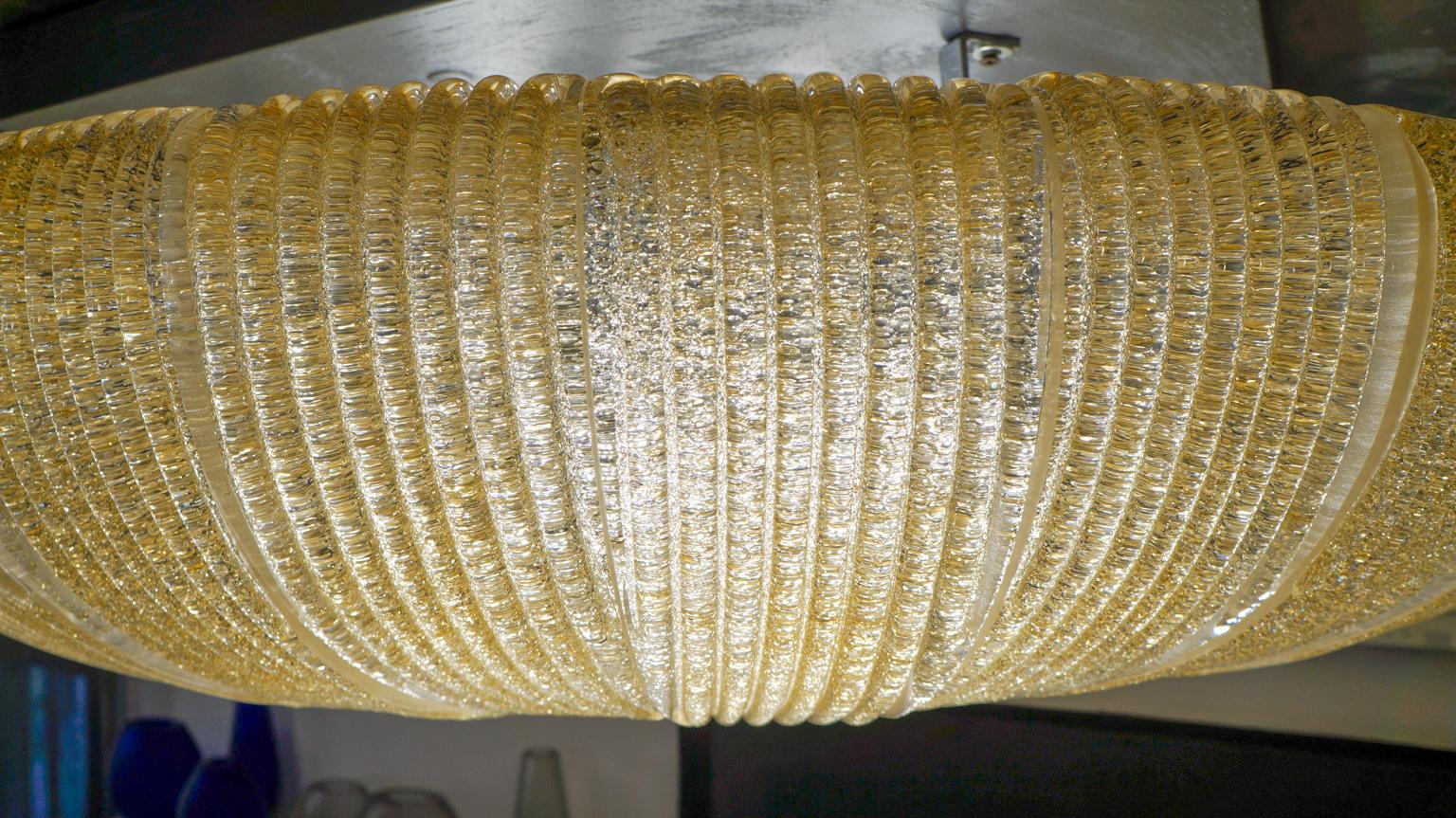 Barovier & Toso Luminaire de plafond en verre de Murano ambré moderne du milieu du siècle:: 1970 en vente 6