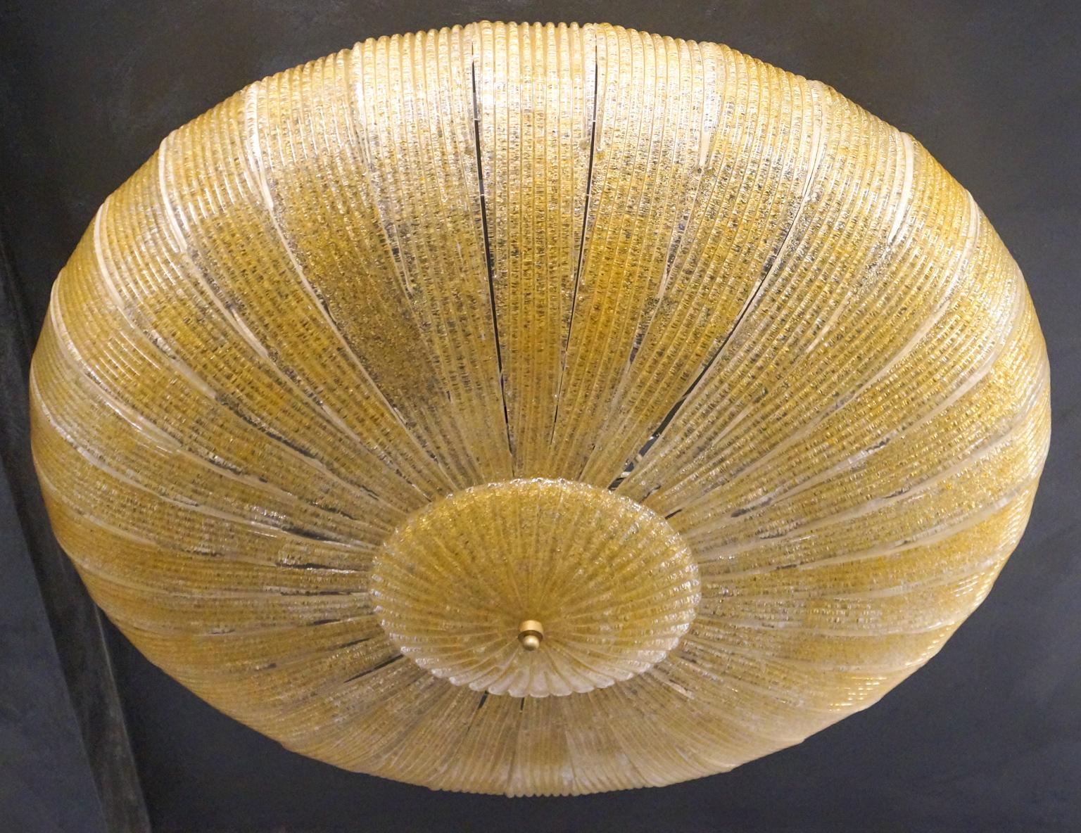 Barovier & Toso Luminaire de plafond en verre de Murano ambré moderne du milieu du siècle:: 1970 en vente 10