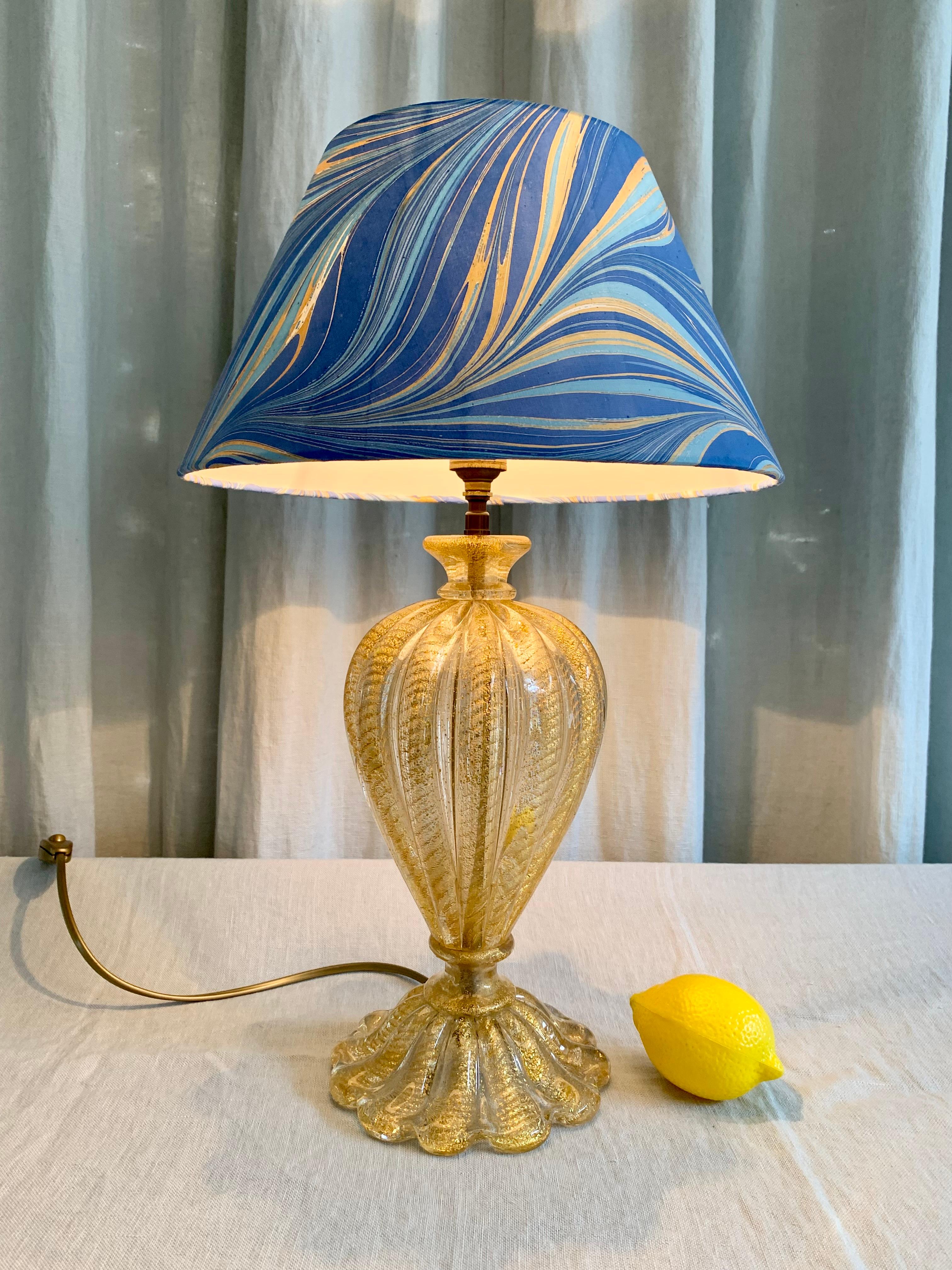 Italian Barovier & Toso - Murano 1950S Gold Dust Glass Table Lamp For Sale