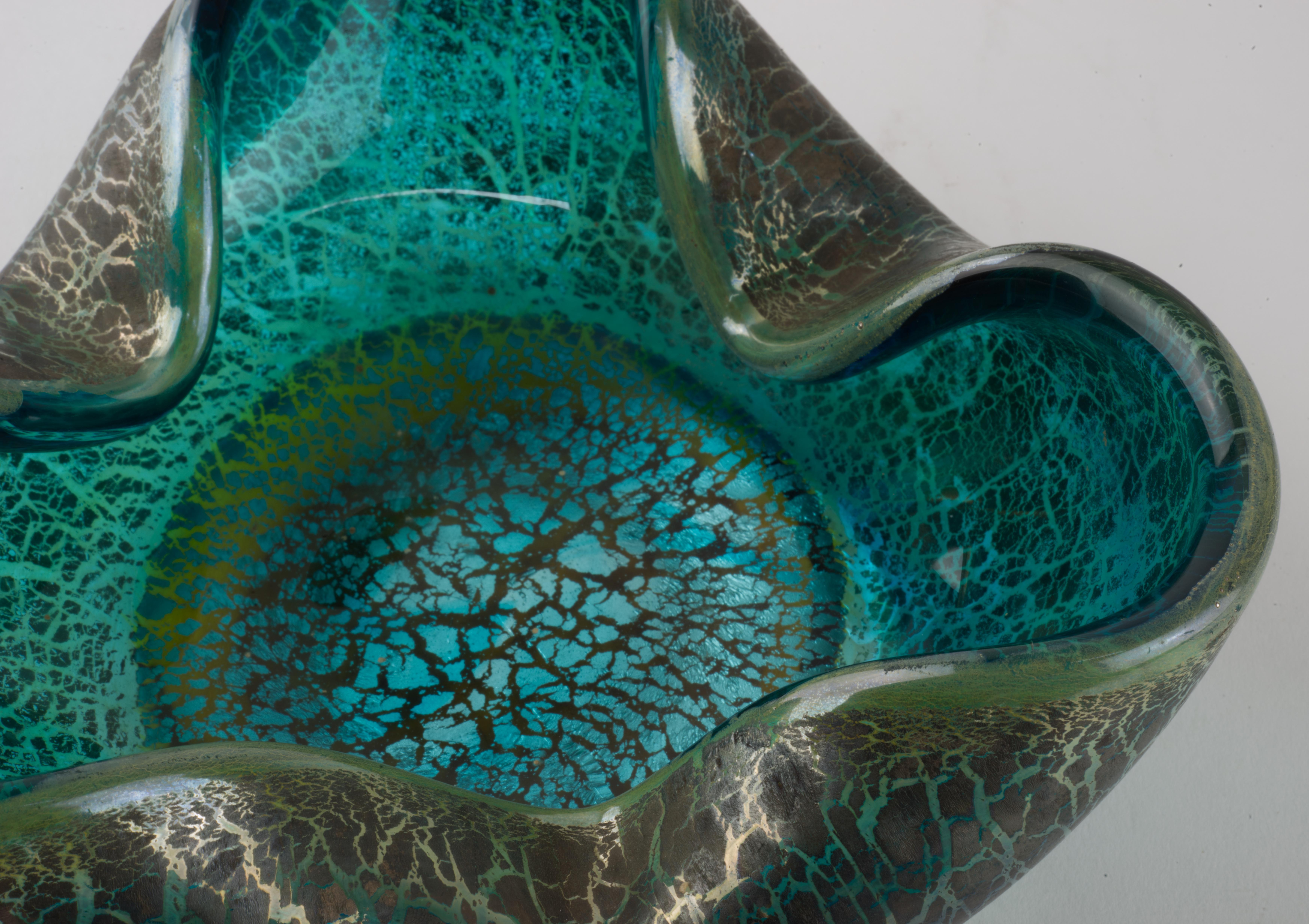 20ième siècle Barovier&Toso Murano Barbarico Freeform Ashtray or Bowl Blue Silver 1950s en vente