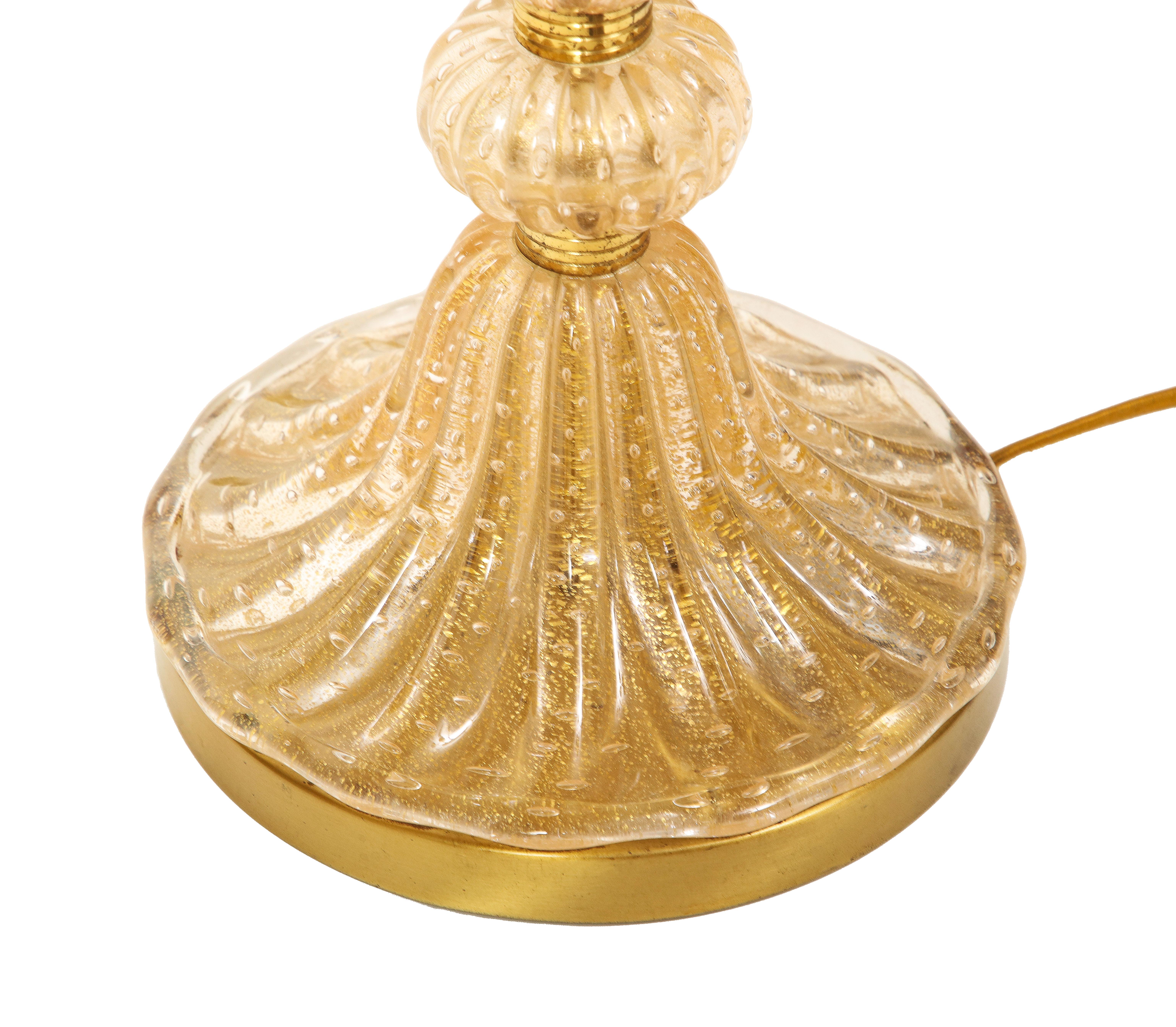 Barovier & Toso Murano Bullicante Glass Table Lamp with Avventurina, 1950s In Good Condition For Sale In New York, NY