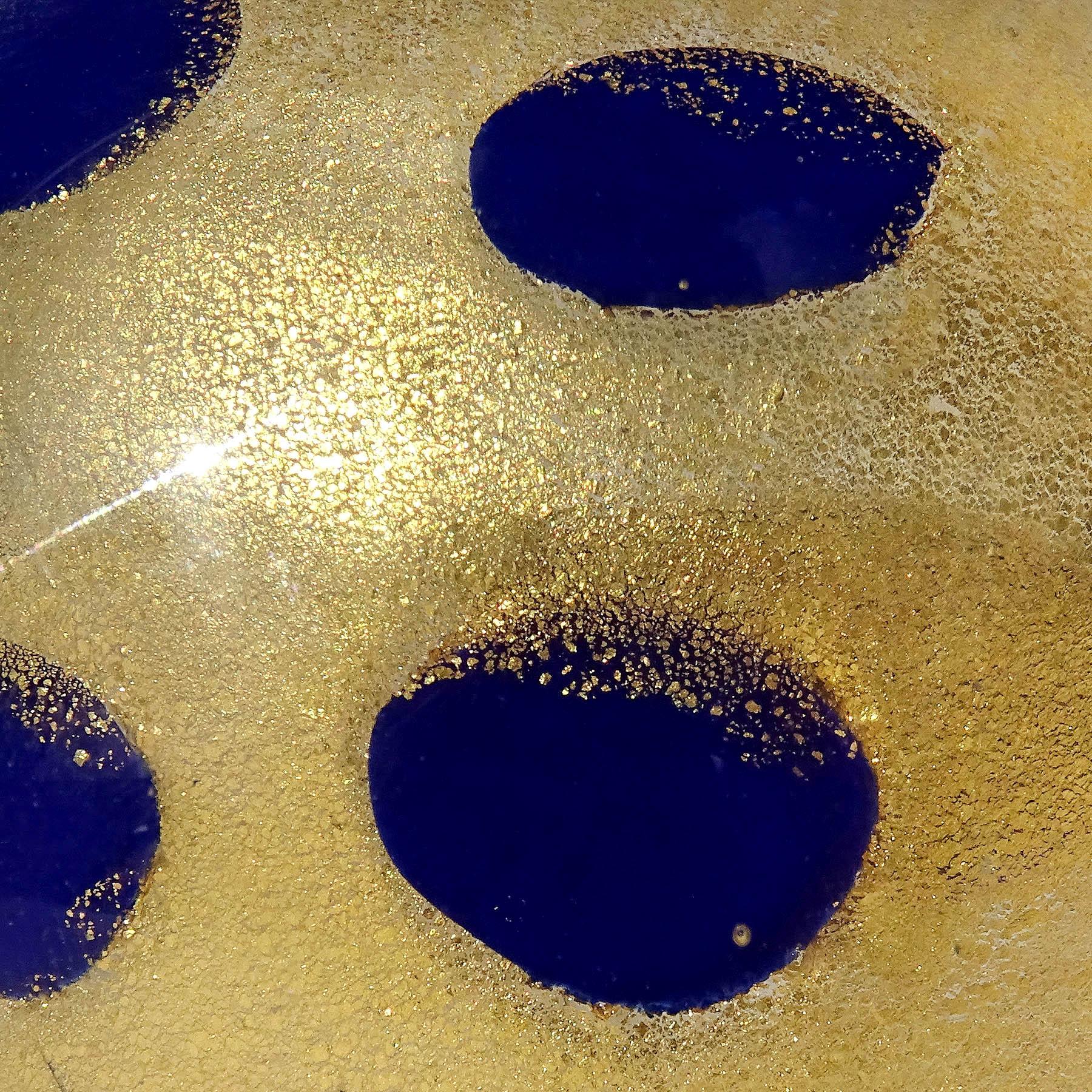 Hand-Crafted Barovier Toso Murano Cobalt Blue Gold Flecks Italian Art Glass Paperweight