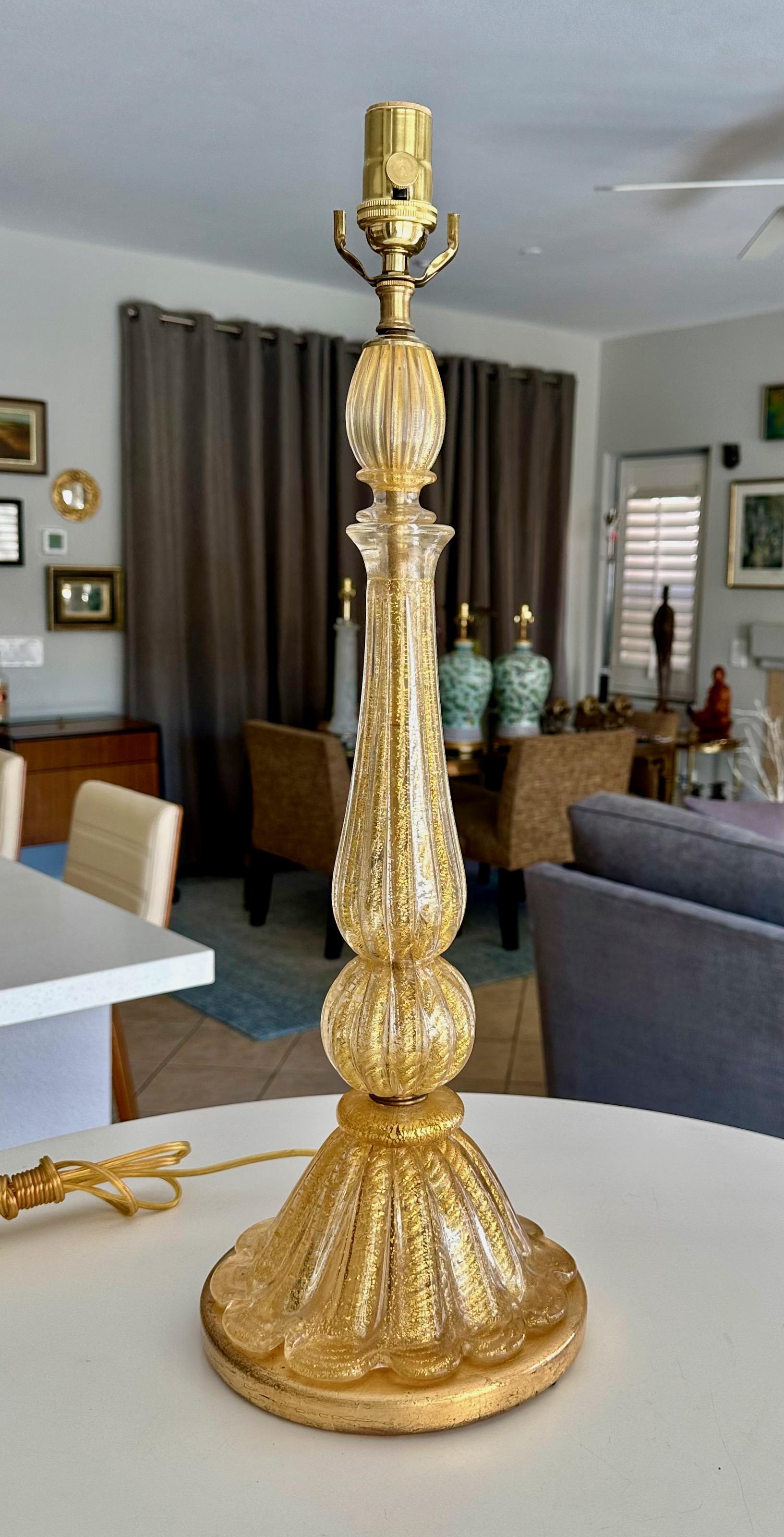 Barovier & Toso Lámpara de mesa de cristal de Murano Coronado d'Oro en venta 4