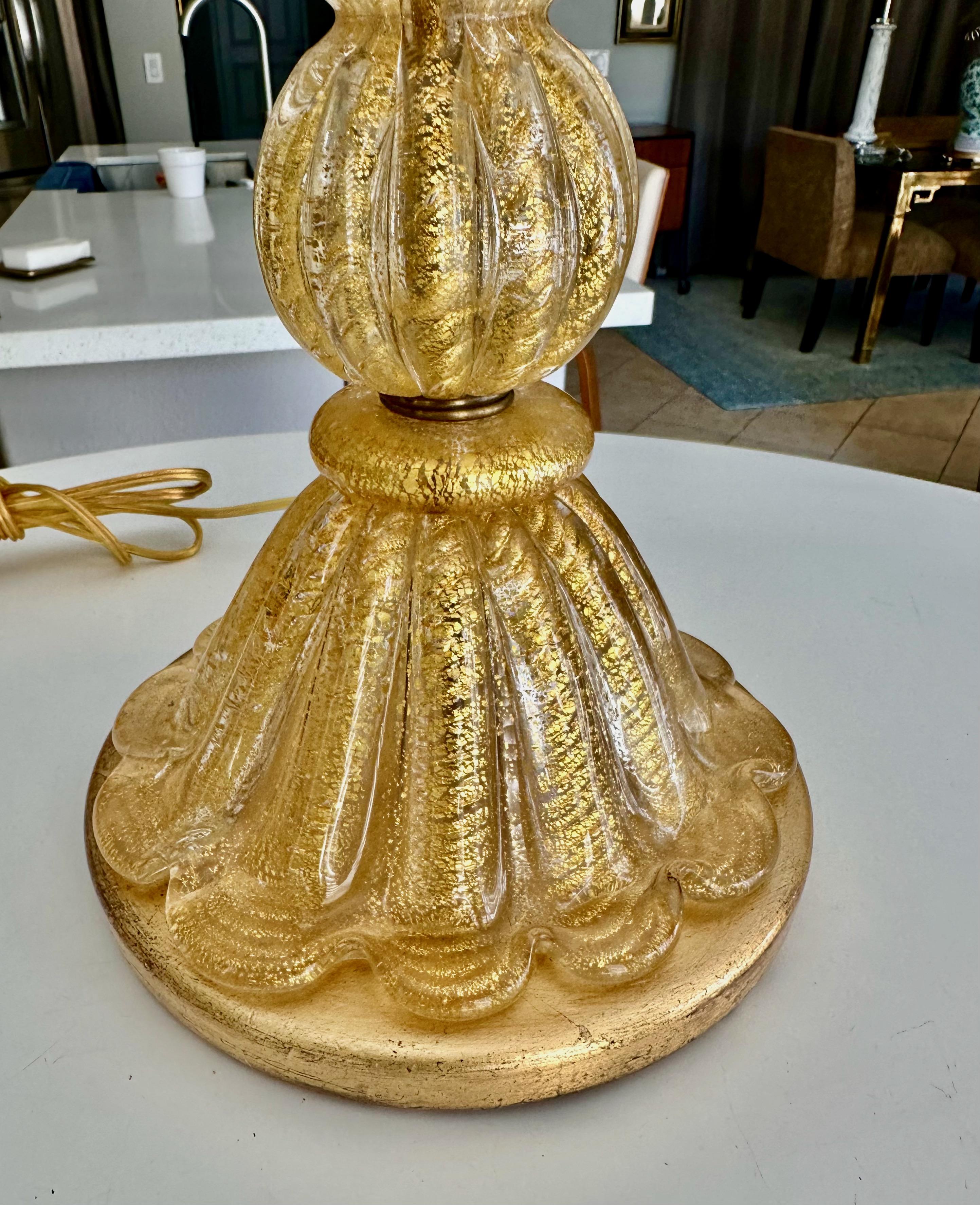 Barovier & Toso Lámpara de mesa de cristal de Murano Coronado d'Oro en venta 5