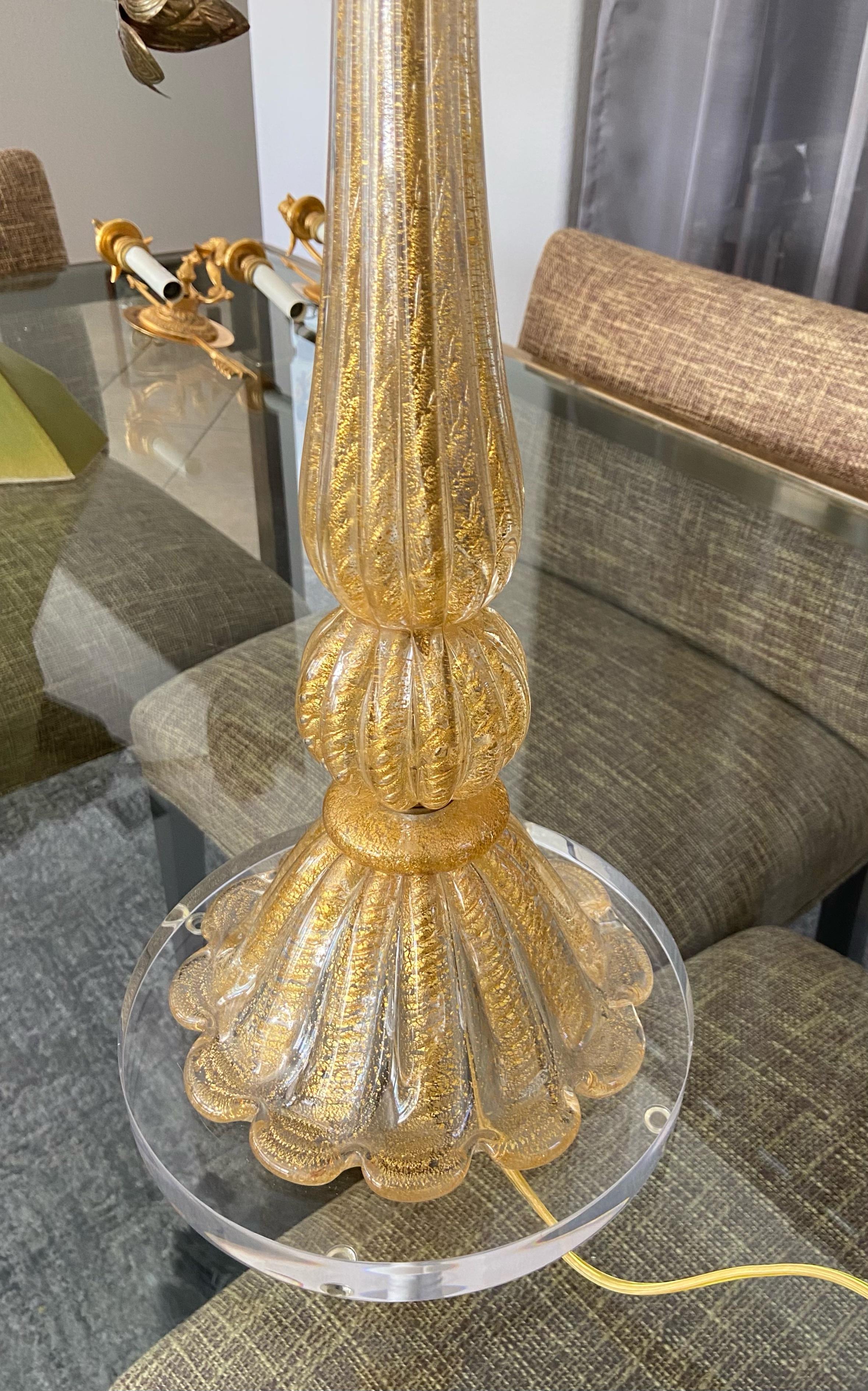 Barovier & Toso Murano Coronado d'Oro Glass Table Lamp In Good Condition For Sale In Palm Springs, CA