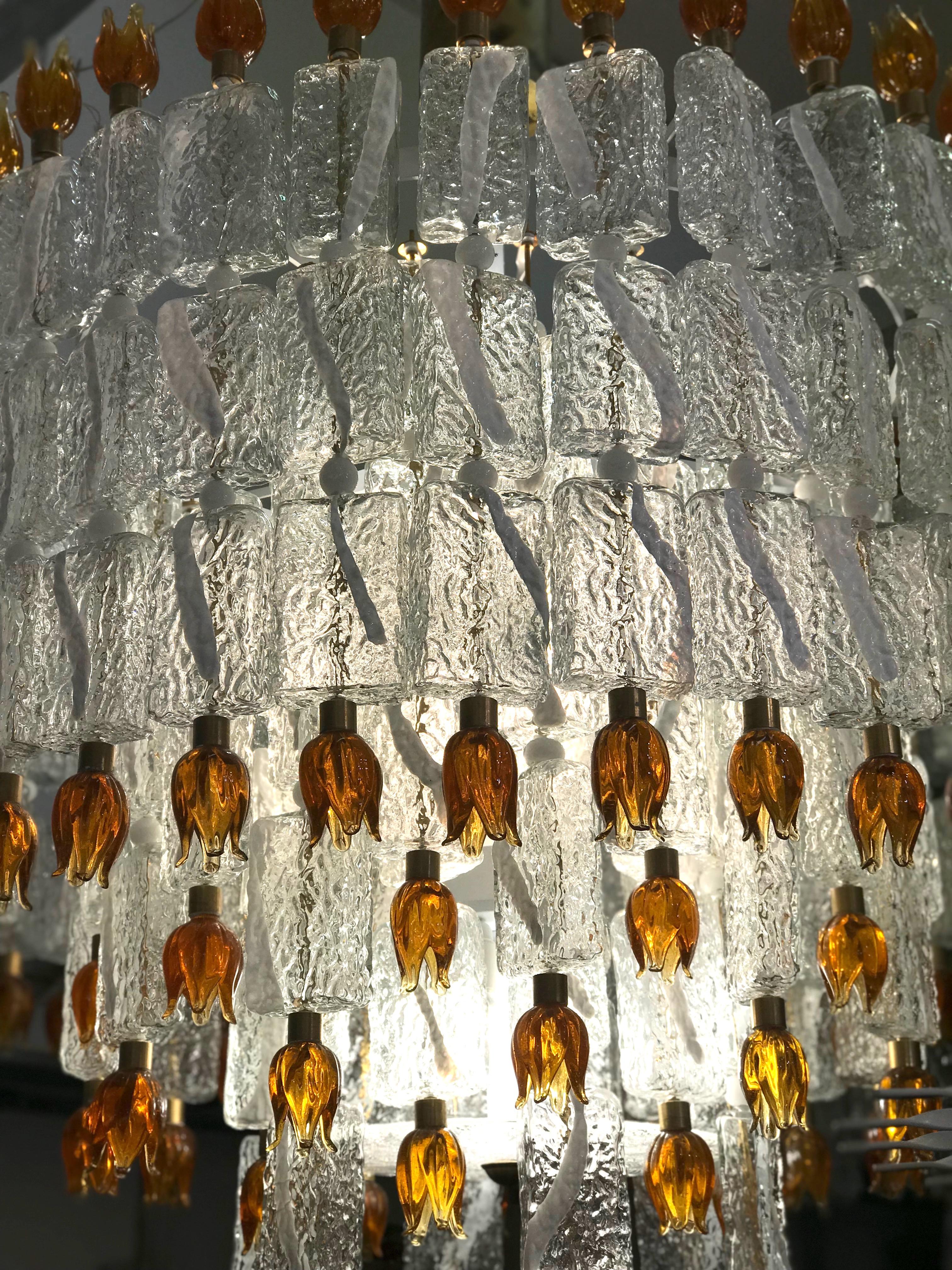 Barovier & Toso Murano Glass Blocks with Gold Rosettes Chandelier, 1940 For Sale 3