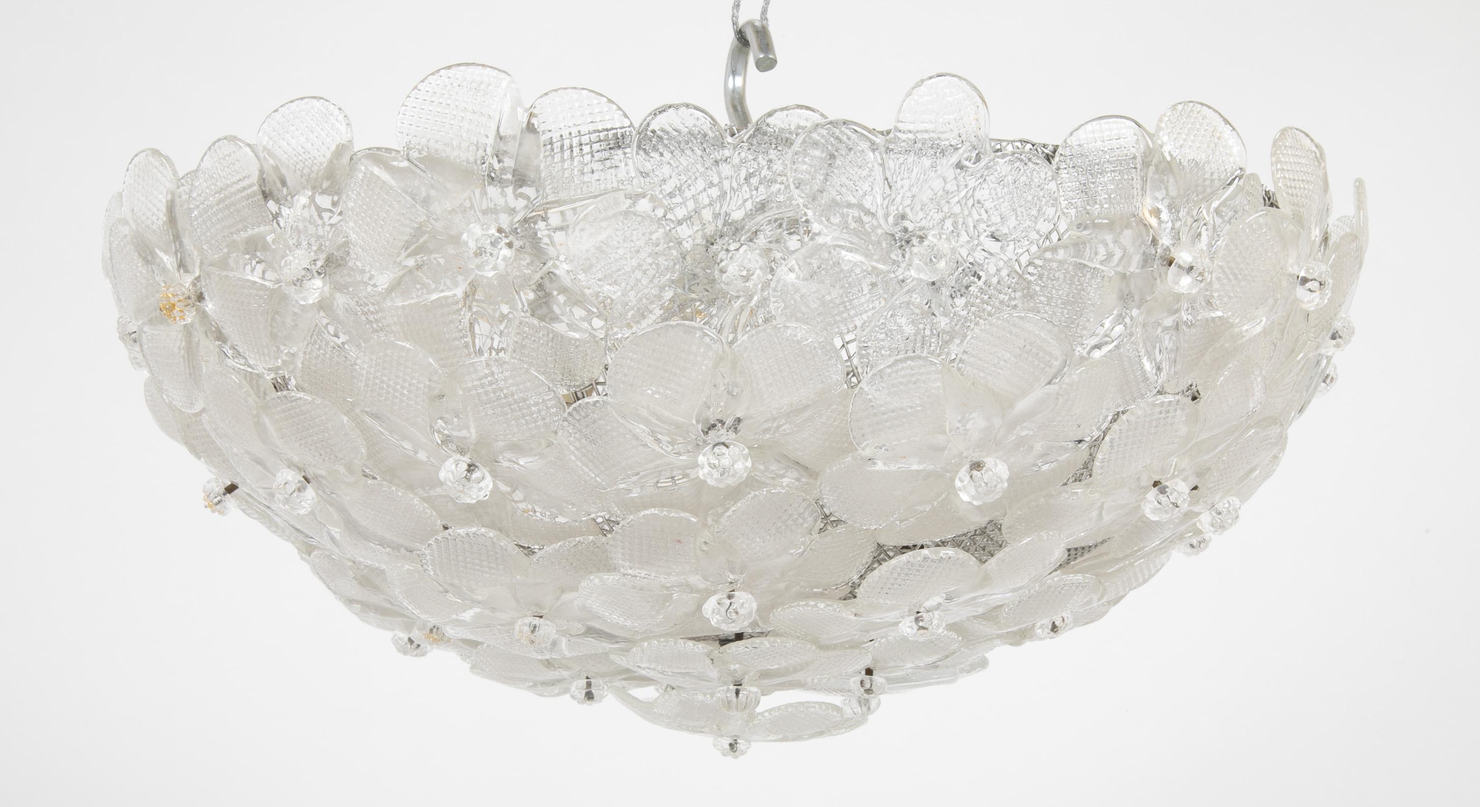 A beautiful Barovier Toso flush mount Murano glass ceiling fixture.