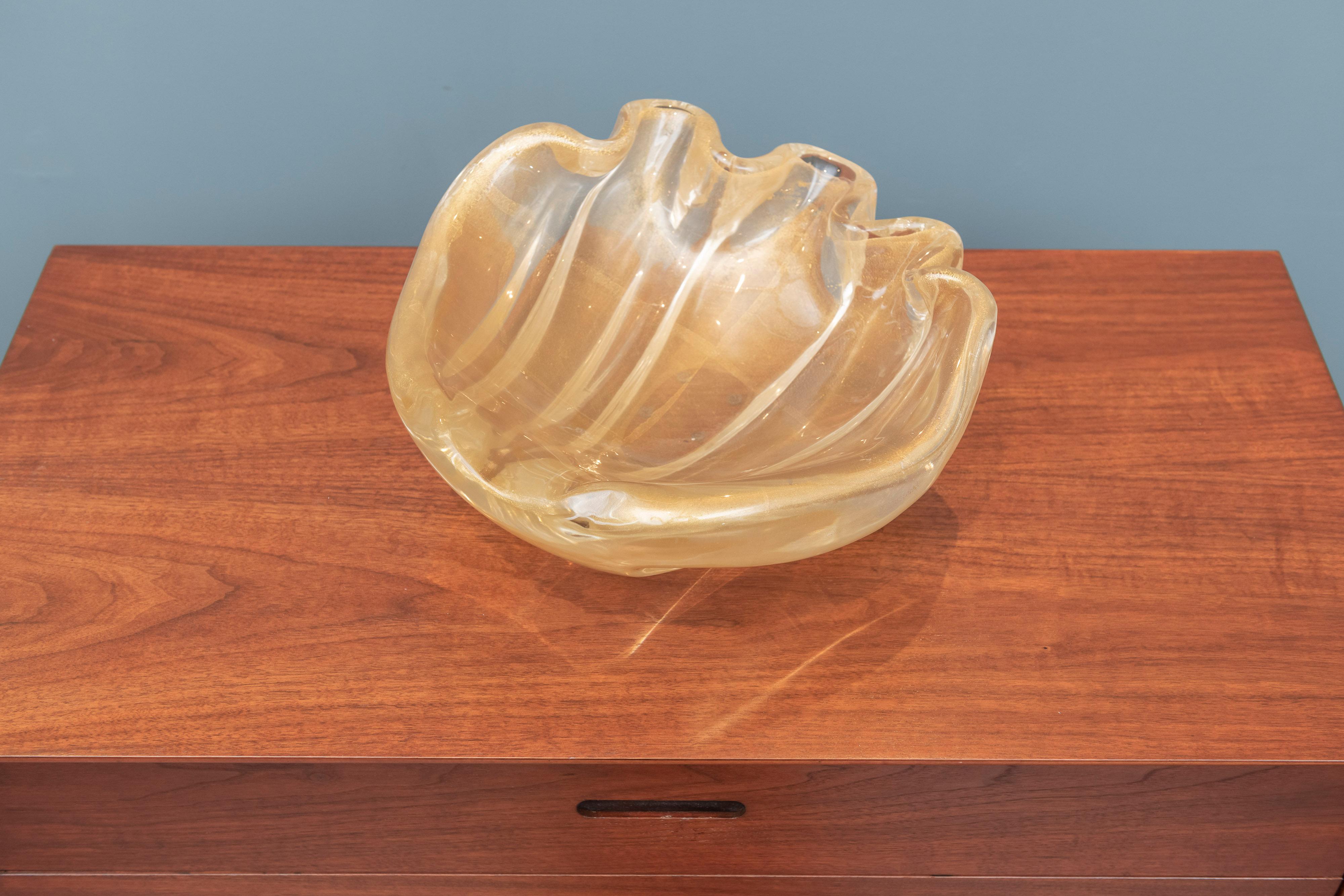 Italian Barovier & Toso Murano Glass Clam Shell Bowl For Sale