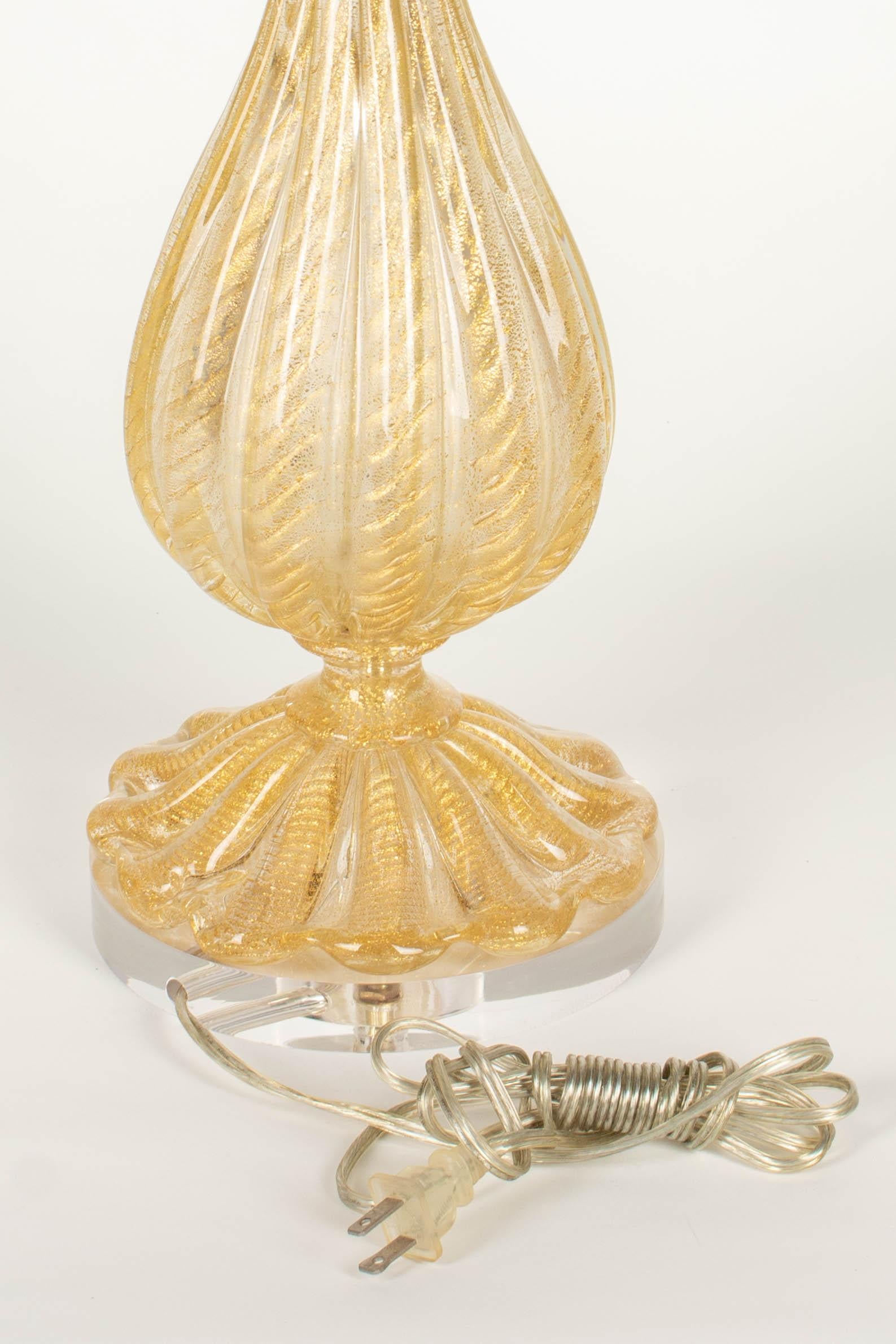 Italian Barovier & Toso Murano Glass Lamp