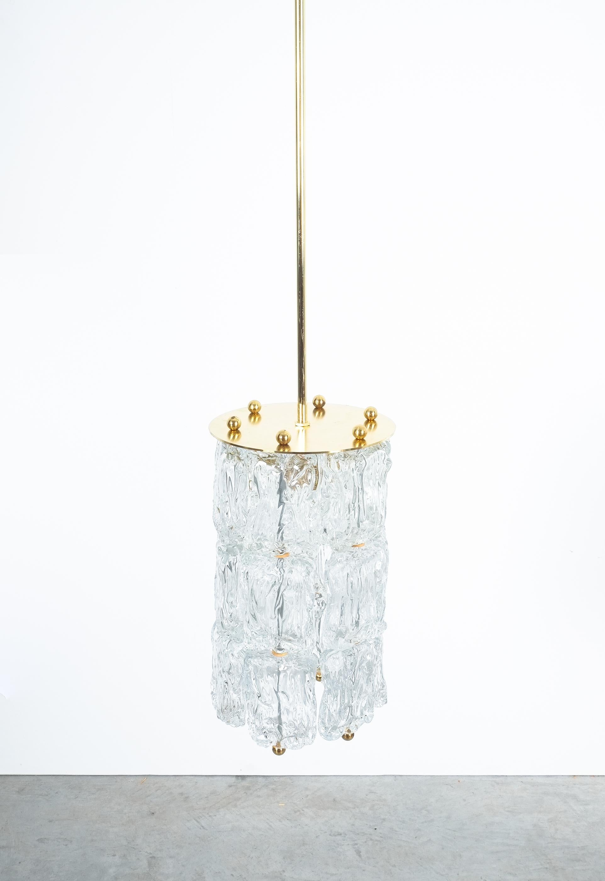 Mid-20th Century For Lucinda Barovier Toso Murano Glass Pendant Lamps (3 pieces), Italy 
