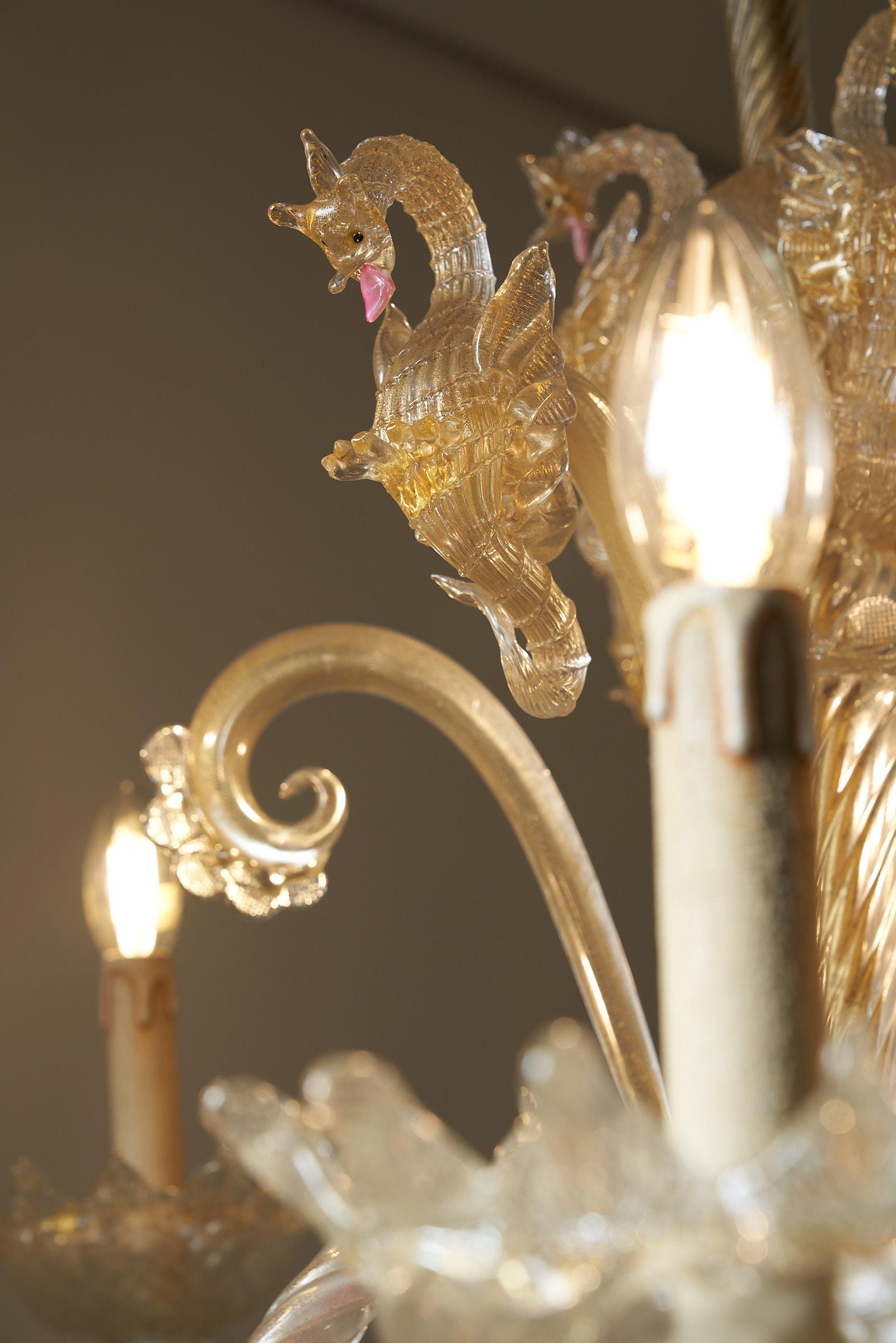 Barovier & Toso Murano Glass Sea Horse Chandelier, Circa 1900 In Good Condition For Sale In Mortsel, BE