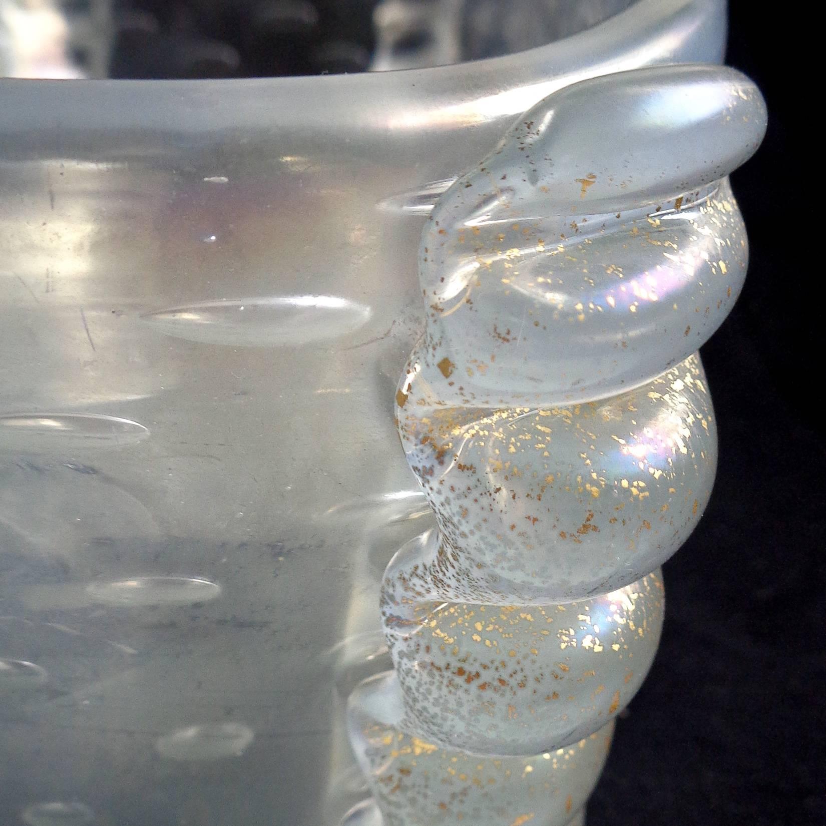 Schillernde italienische Barovier Toso Murano-Kunstglasschale/Vase aus Muranoglas mit Goldflecken in der Mitte (Handgefertigt) im Angebot
