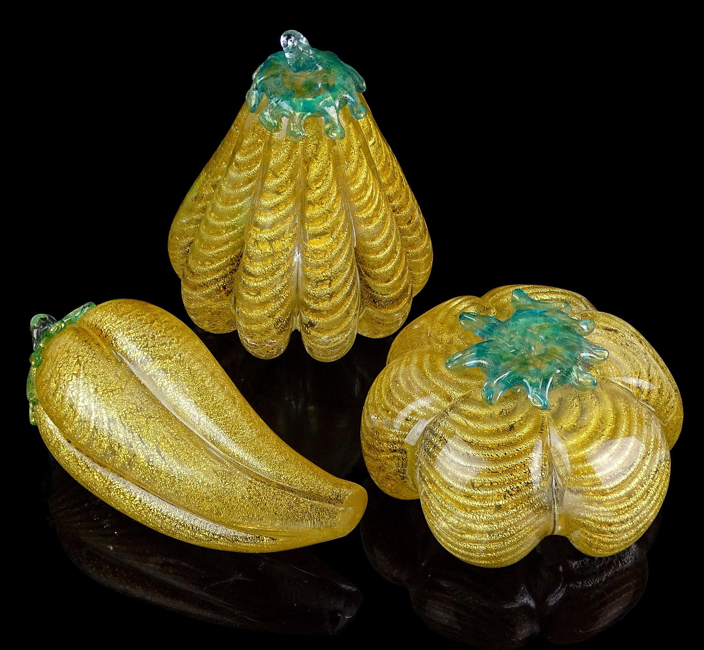 Bellissimo set vintage di zucche, pomodori e peperoni in vetro artistico italiano soffiato a mano con macchie d'oro. I pezzi sono documentati dall'azienda Barovier&Toso. Realizzato con la tecnica del 