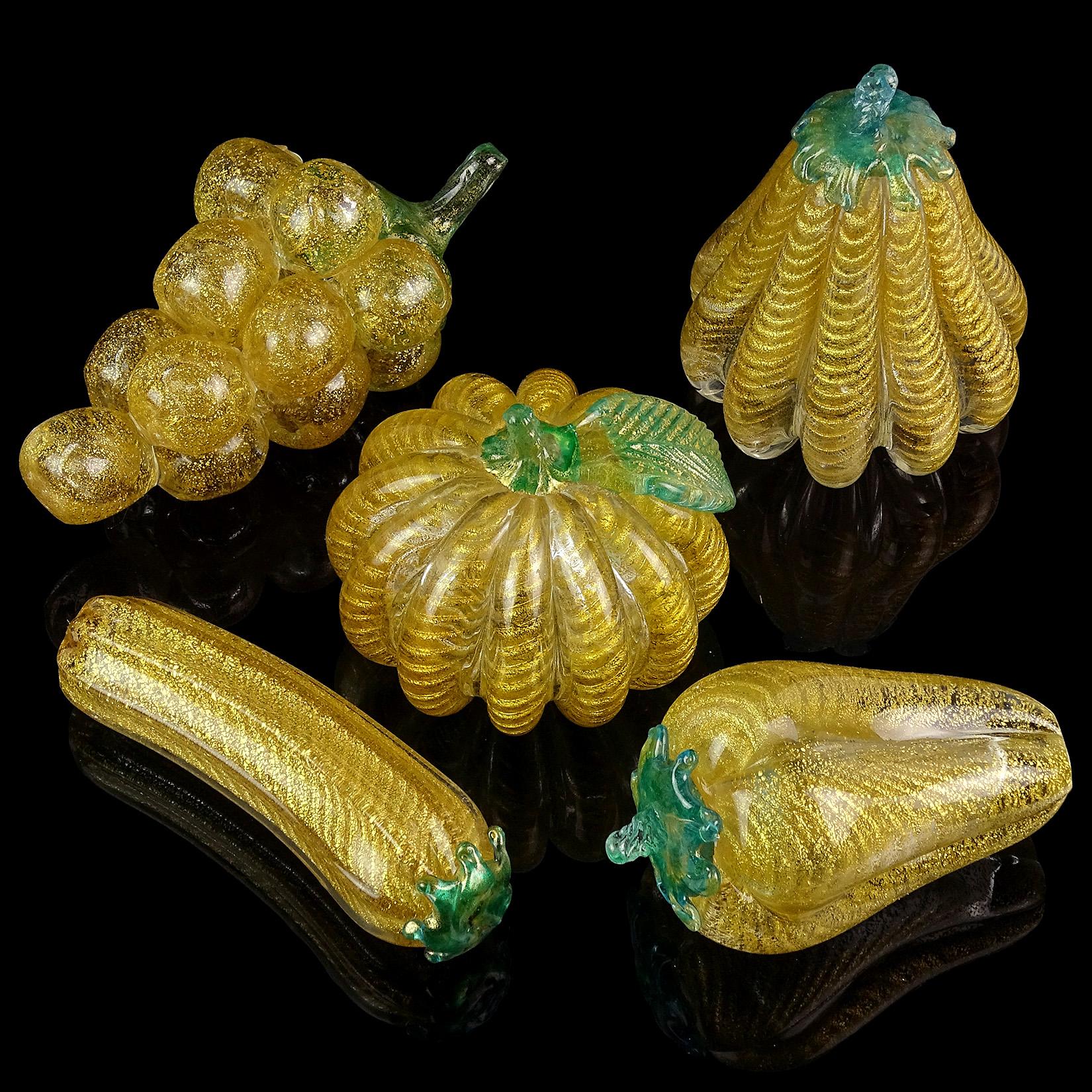 Mid-Century Modern Barovier Toso Murano Gold Flecks Italian Art Glass Grapes Gourds Pepper Fruits