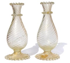 Barovier&Toso Vases à fleurs à pieds côtelés en verre d'art italien Murano à mouchetures d'or
