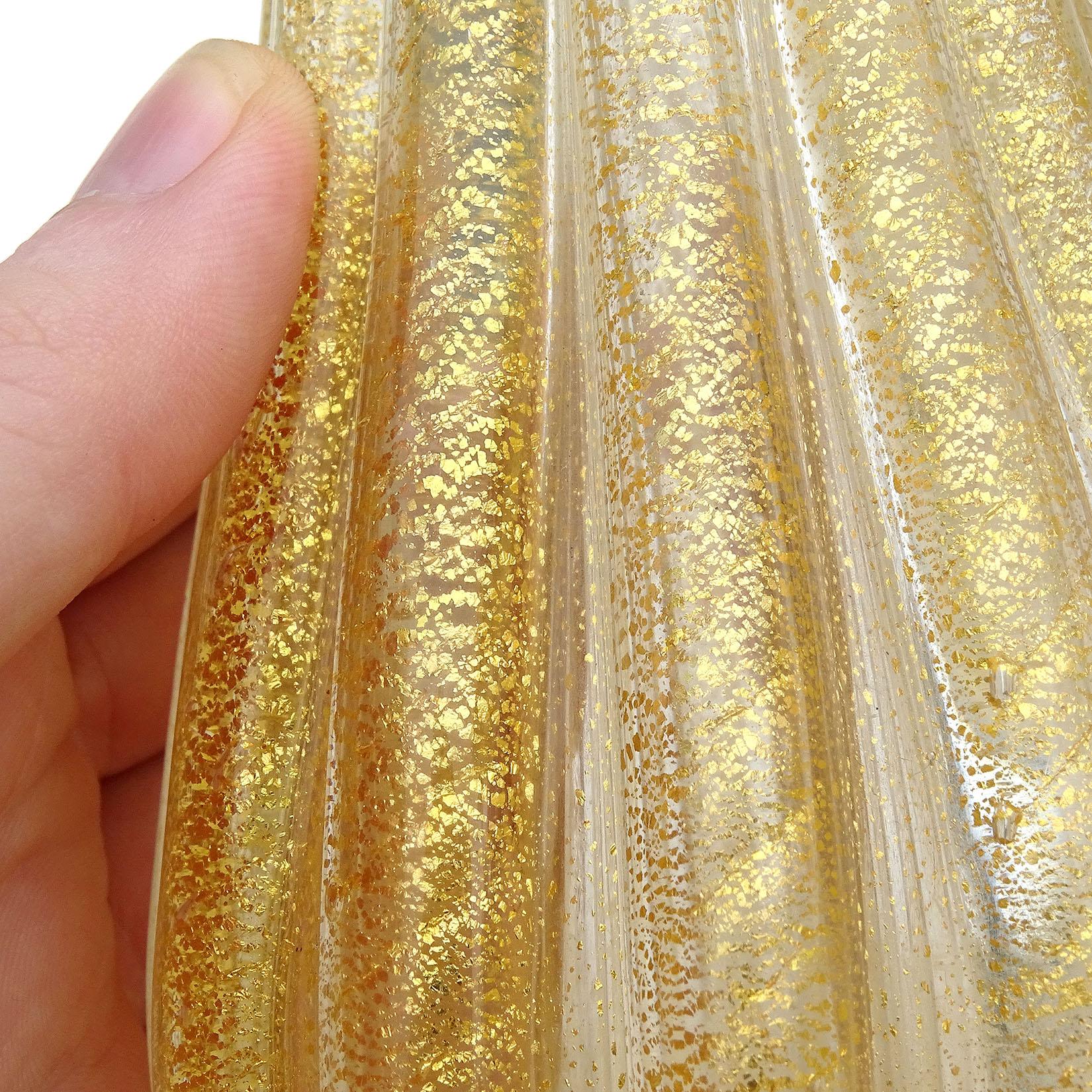 20th Century Barovier Toso Murano Gold Flecks Italian Art Glass Ribbed Pitcher Flower Vase For Sale