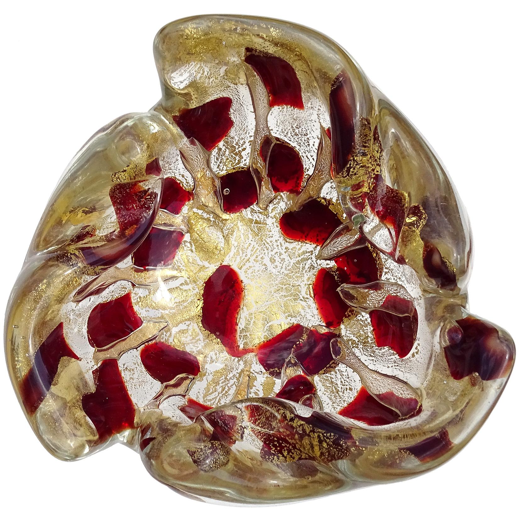 Barovier Toso Murano Gold Flecks Italian Art Glass Scissor Cut Rim Ashtray Dish In Good Condition In Kissimmee, FL