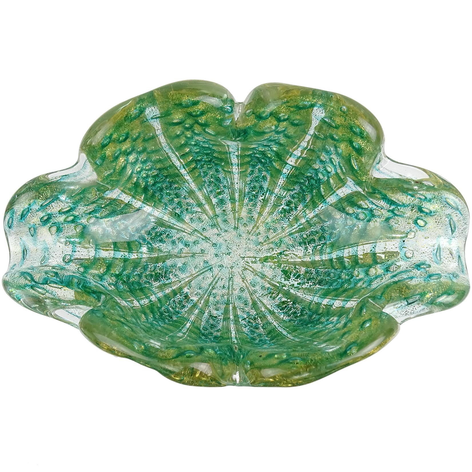 Hand-Crafted Barovier e Toso Murano Green Gold Flecks Italian Art Glass Flower Form Bowl Dish