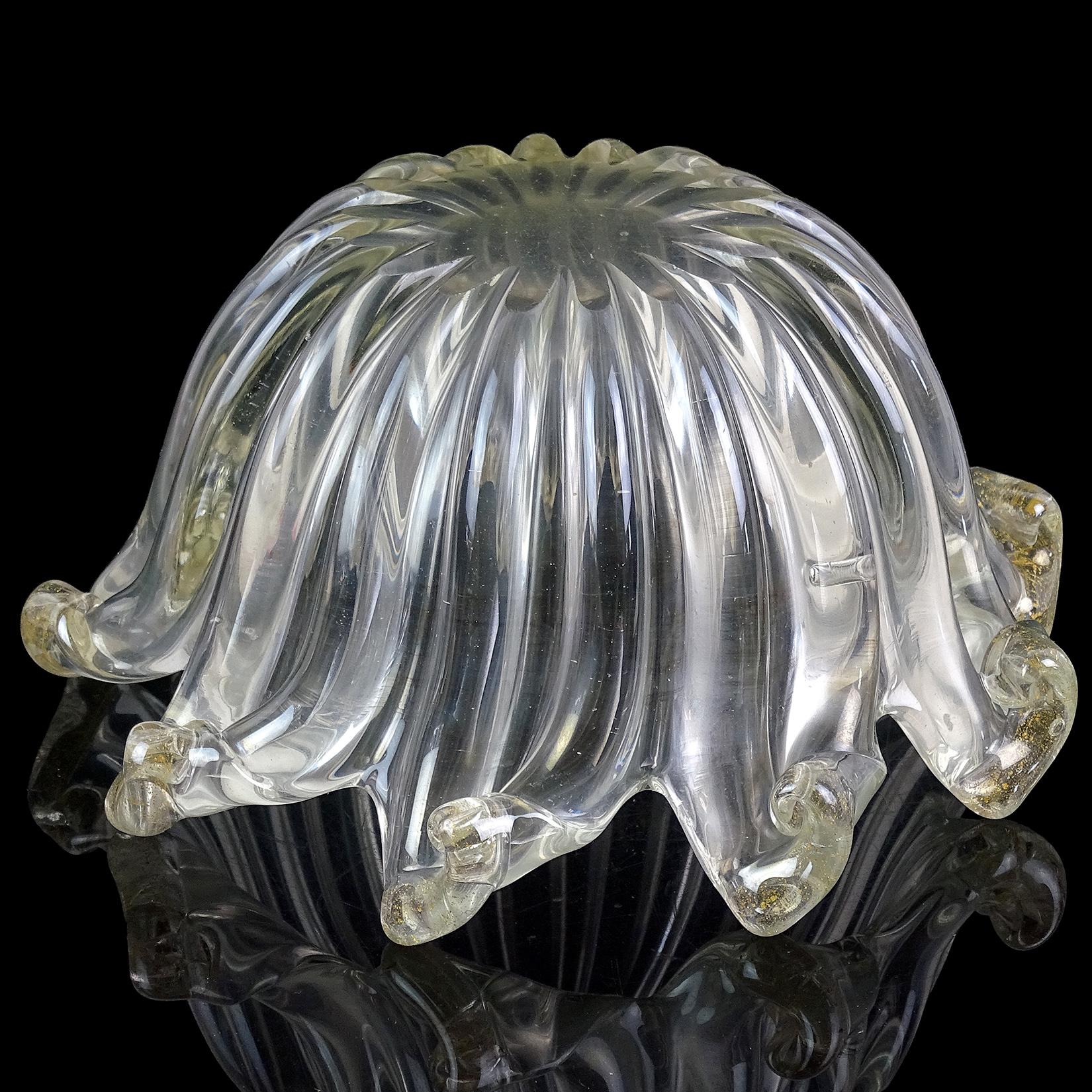 Mid-Century Modern Barovier Toso Murano Iridescent Gold Flecks Italian Art Glass Scissor Cut Bowl For Sale