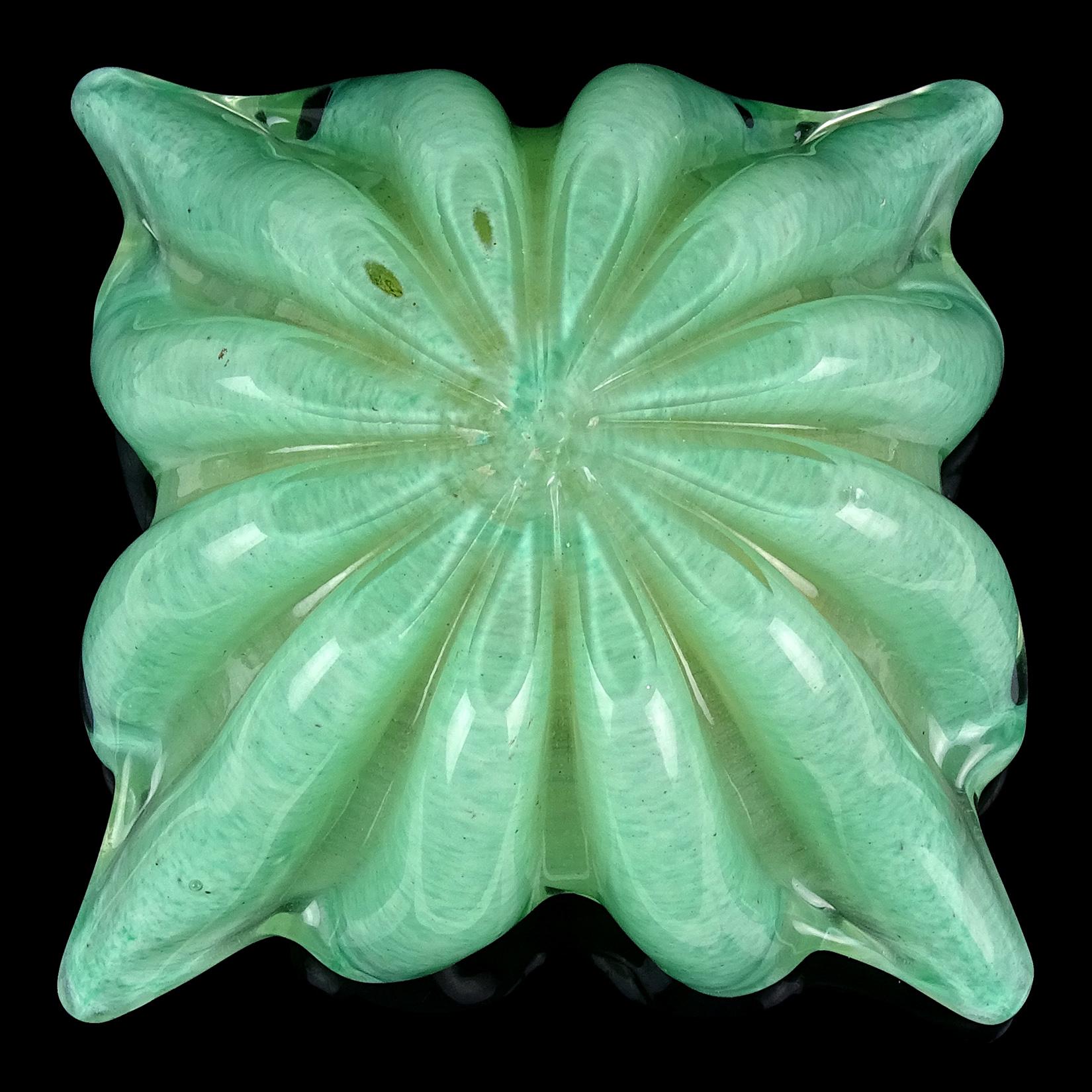 Barovier Toso Murano Jade Green Gold Flecks Italian Art Glass Spike Bowl Ashtray For Sale 1