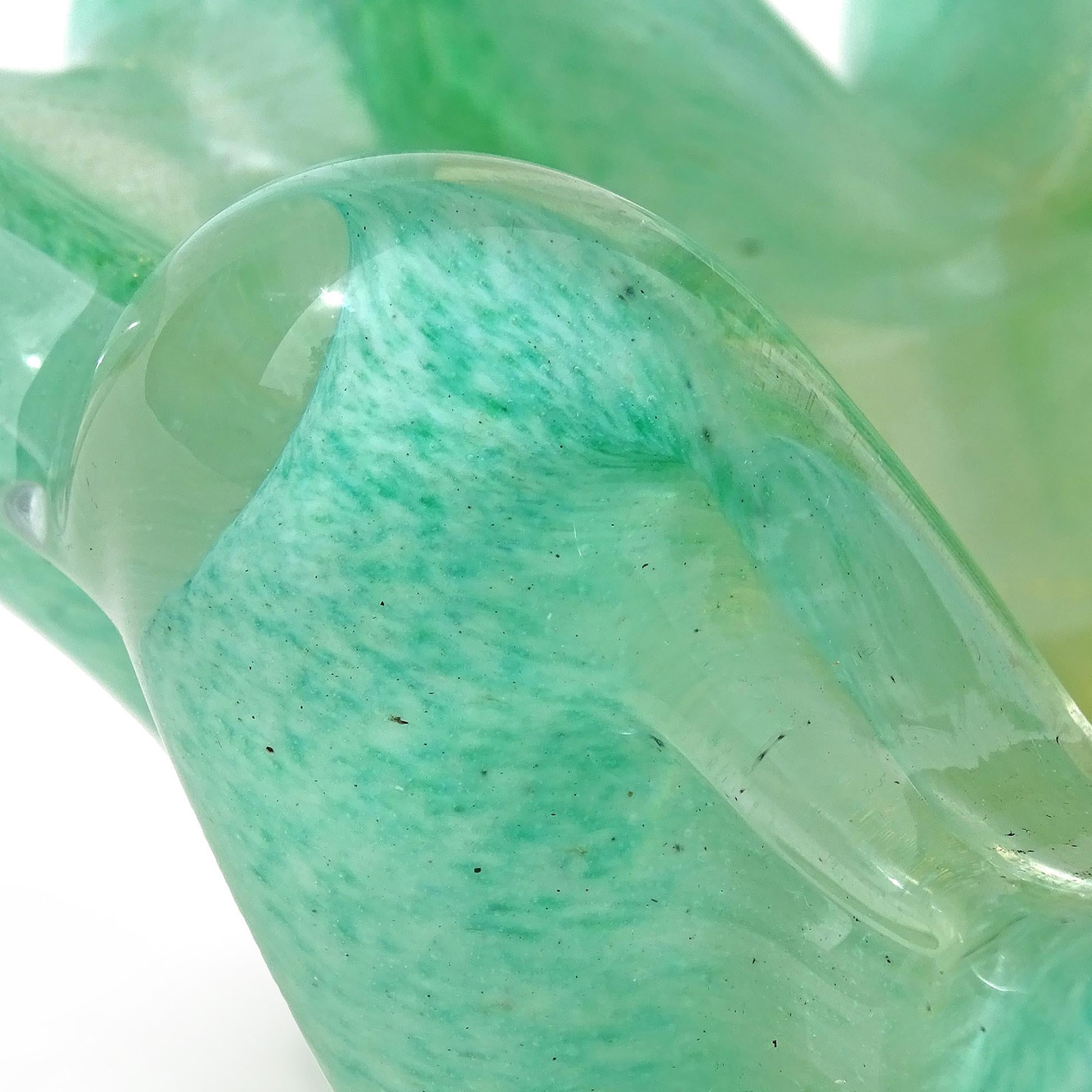 Fatto a mano Barovier&Toso Murano, ciotola a spillo in vetro d'arte italiano, verde giada e a macchie d'oro Posacenere in vendita