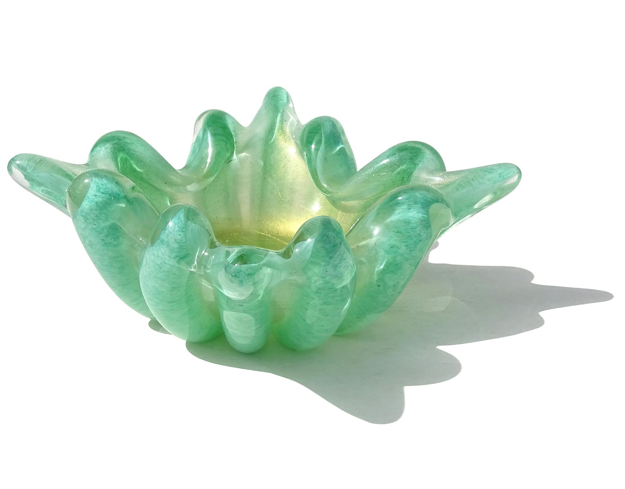 Hand-Crafted Barovier Toso Murano Jade Green Gold Flecks Italian Art Glass Spike Bowl Ashtray For Sale