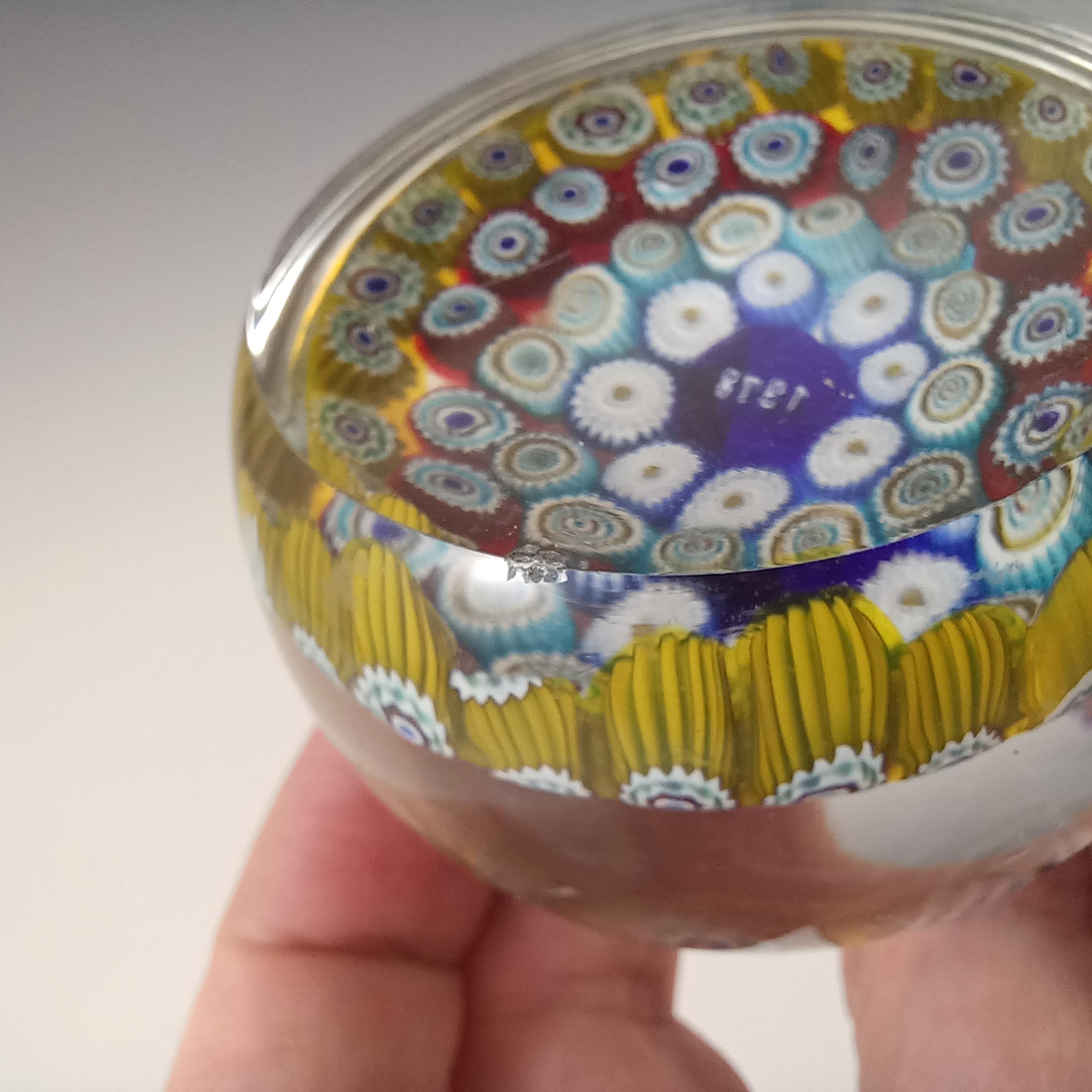 Barovier&Toso Fermacarte in vetro Millefiori di Murano con data 1978 in vendita 3