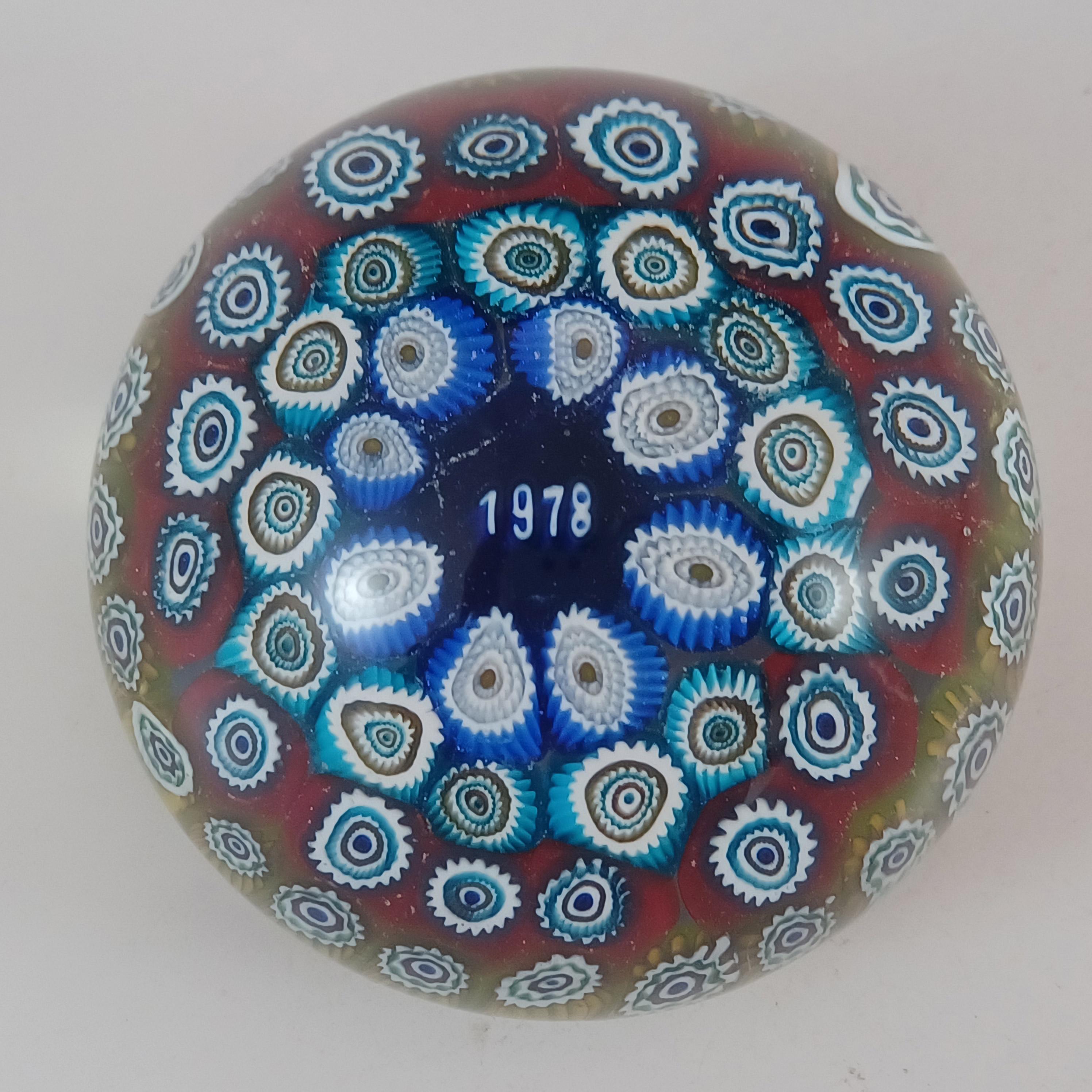 Fatto a mano Barovier&Toso Fermacarte in vetro Millefiori di Murano con data 1978 in vendita