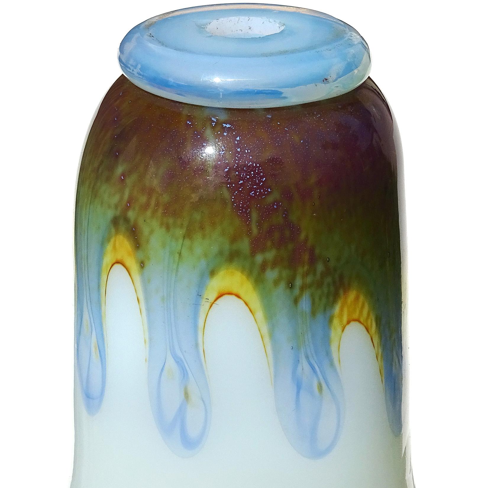 Barovier Toso Murano Ópalo Blanco Calcedonia Vidrio Artístico Italiano Pantalla Colgante en Bueno estado para la venta en Kissimmee, FL