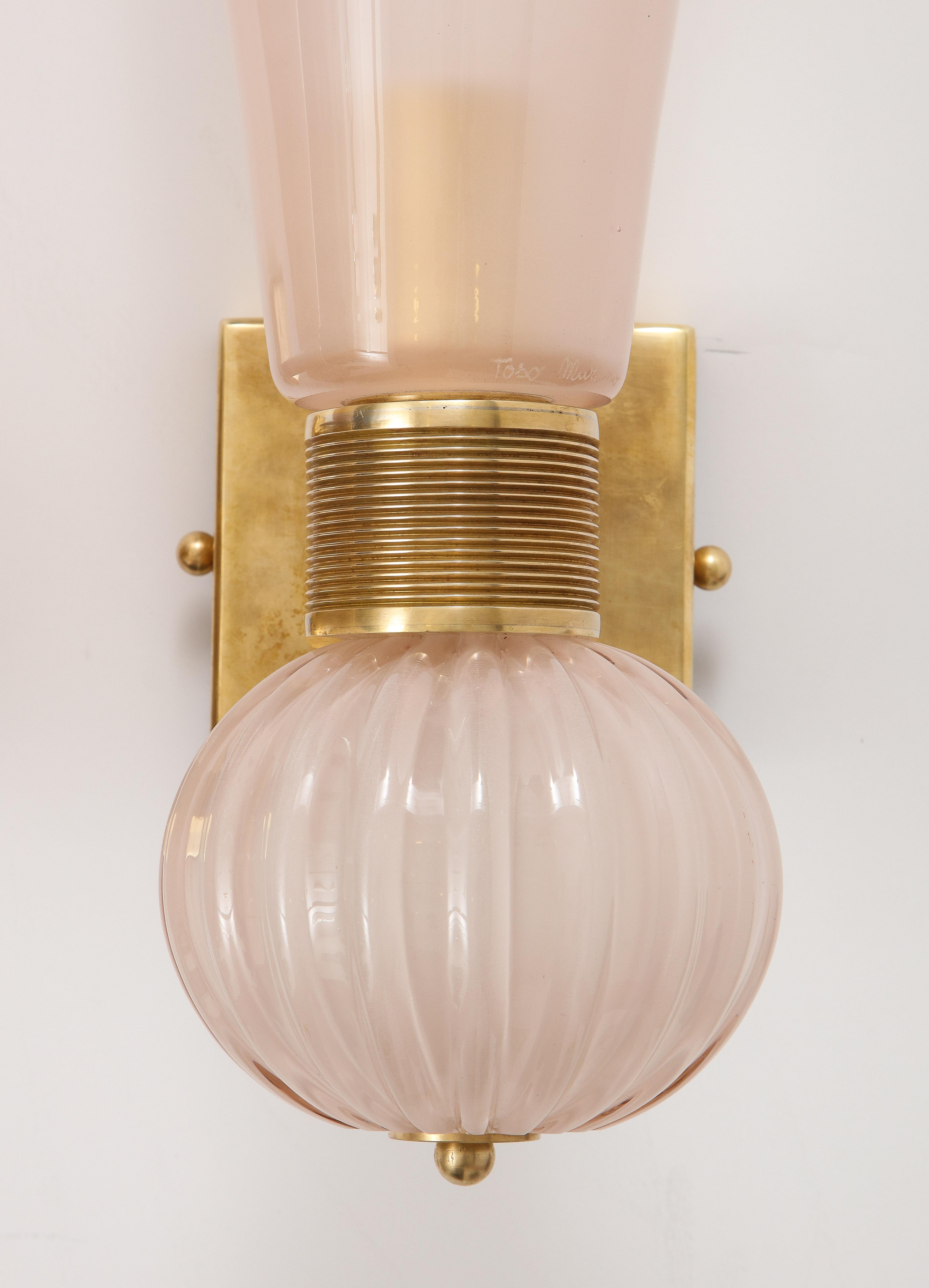 Art Deco Barovier & Toso Murano Pair of Pink Glass and Brass Wall Sconces, Italy 1940's 
